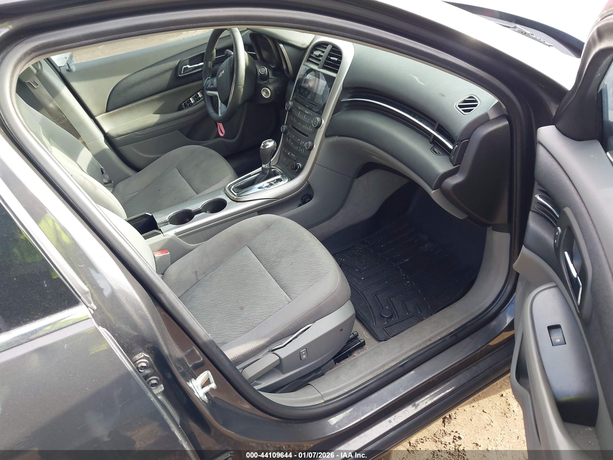 CHEVROLET MALIBU image 5