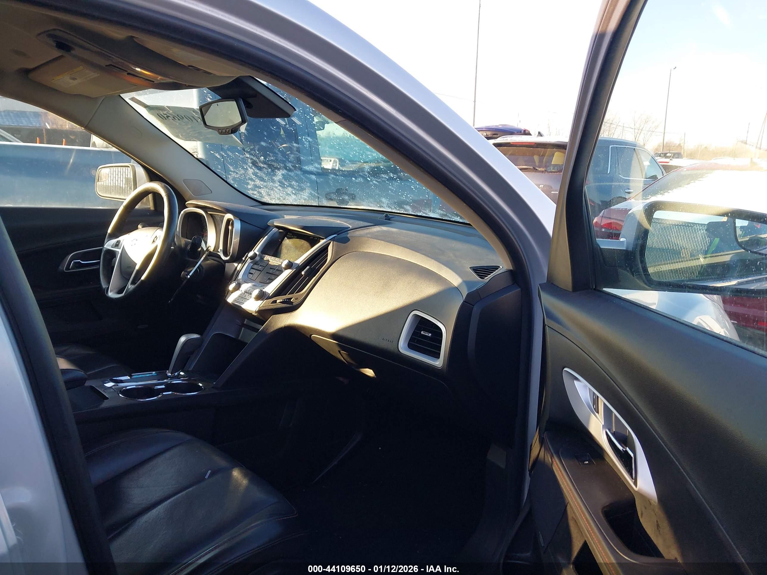 CHEVROLET EQUINOX image 5