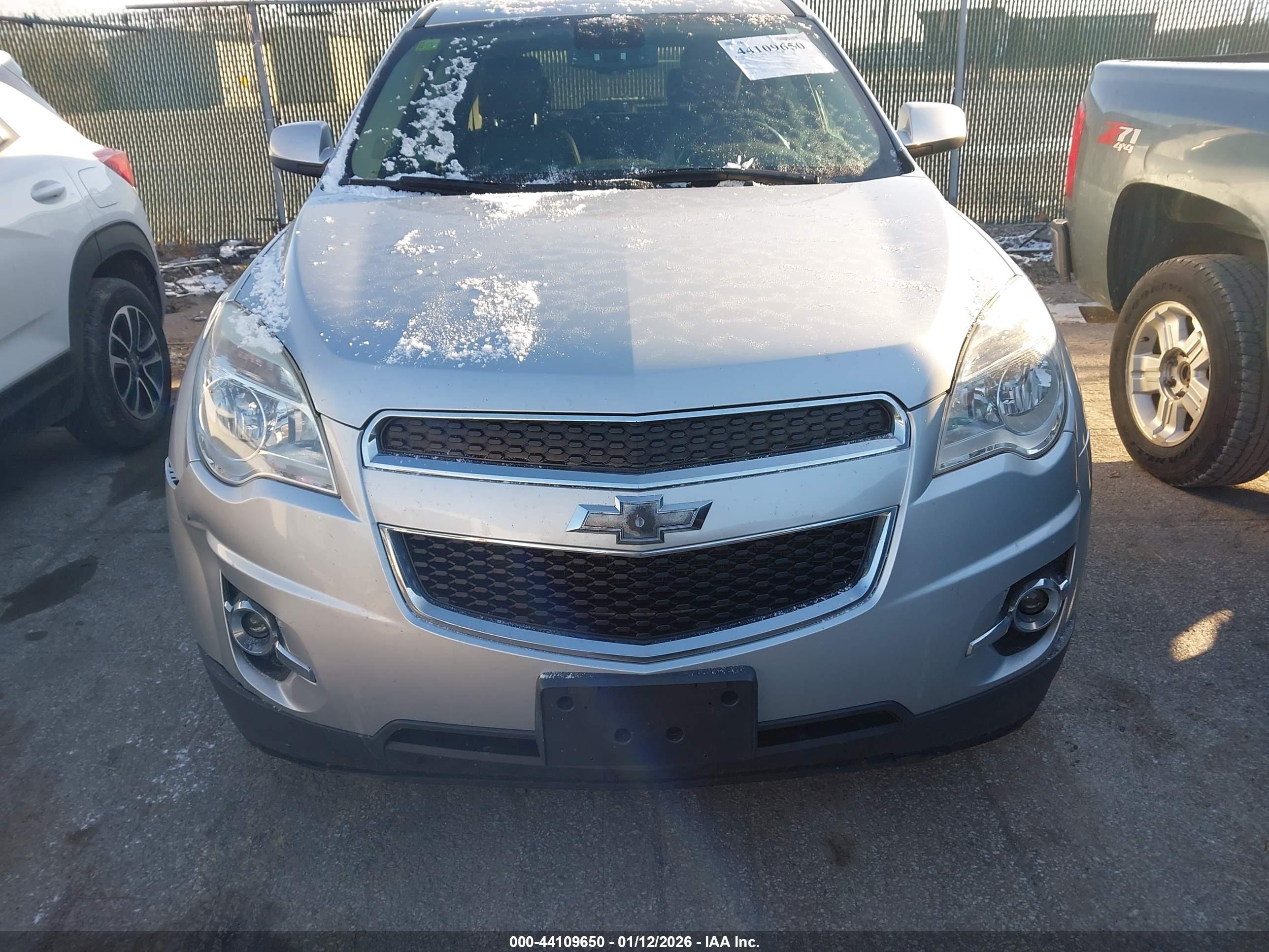 CHEVROLET EQUINOX image 6