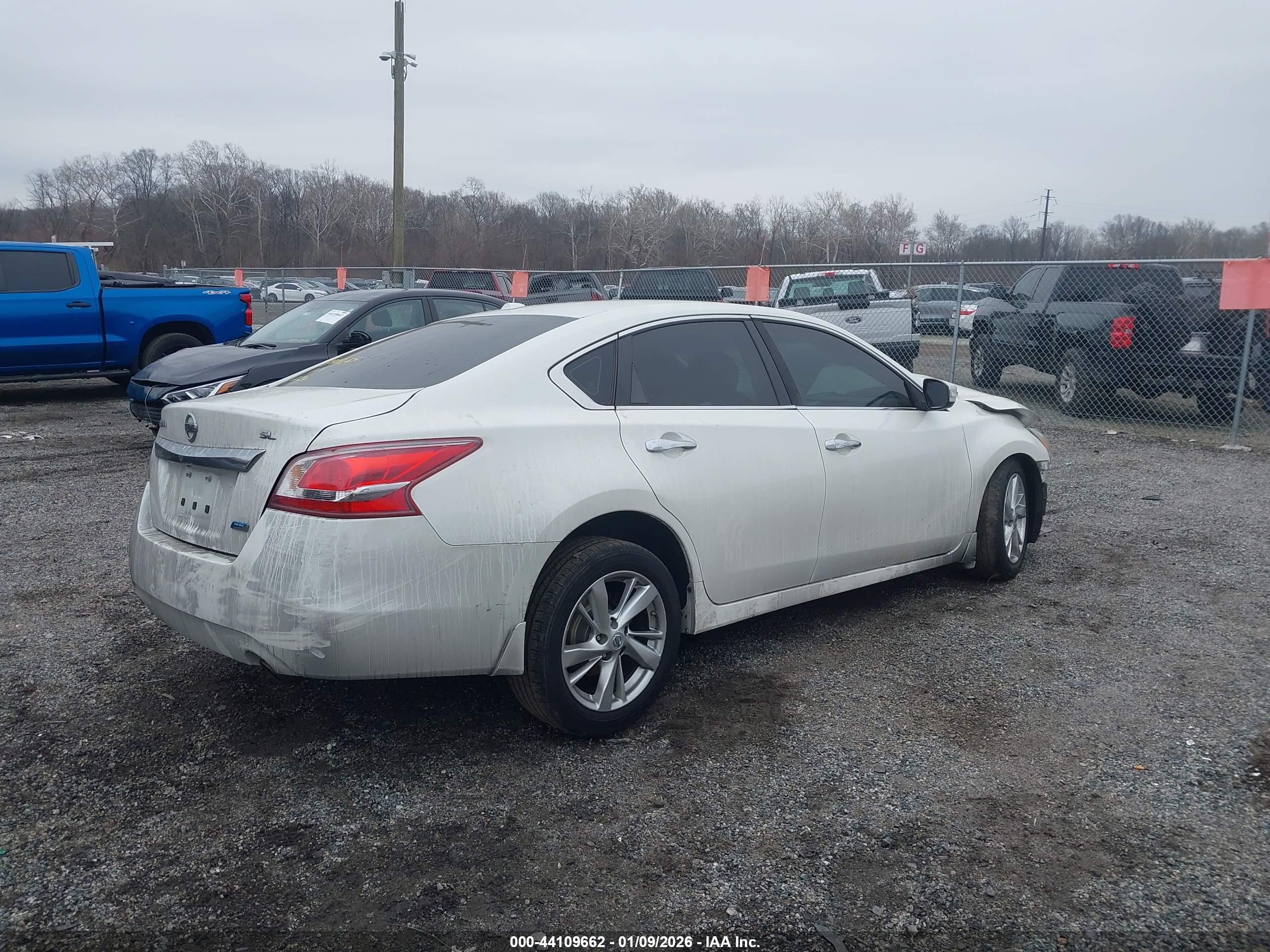 NISSAN ALTIMA image 4