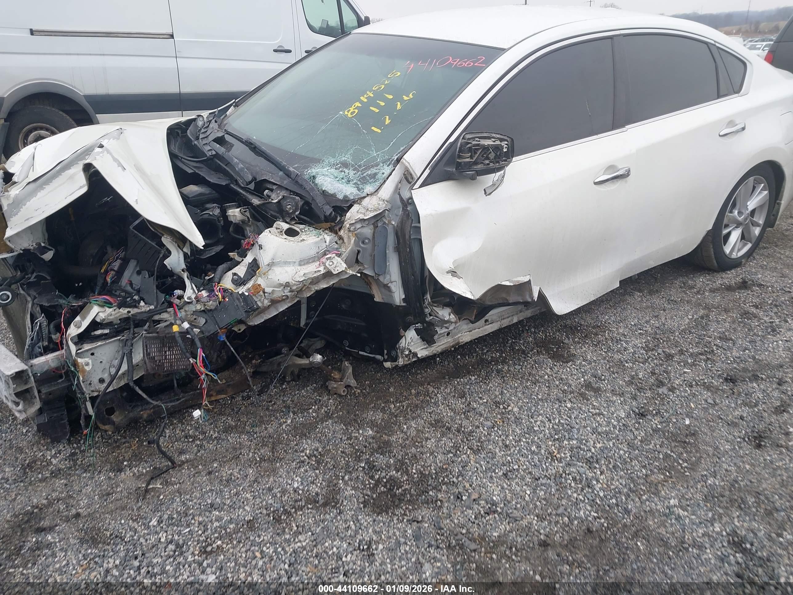NISSAN ALTIMA image 6