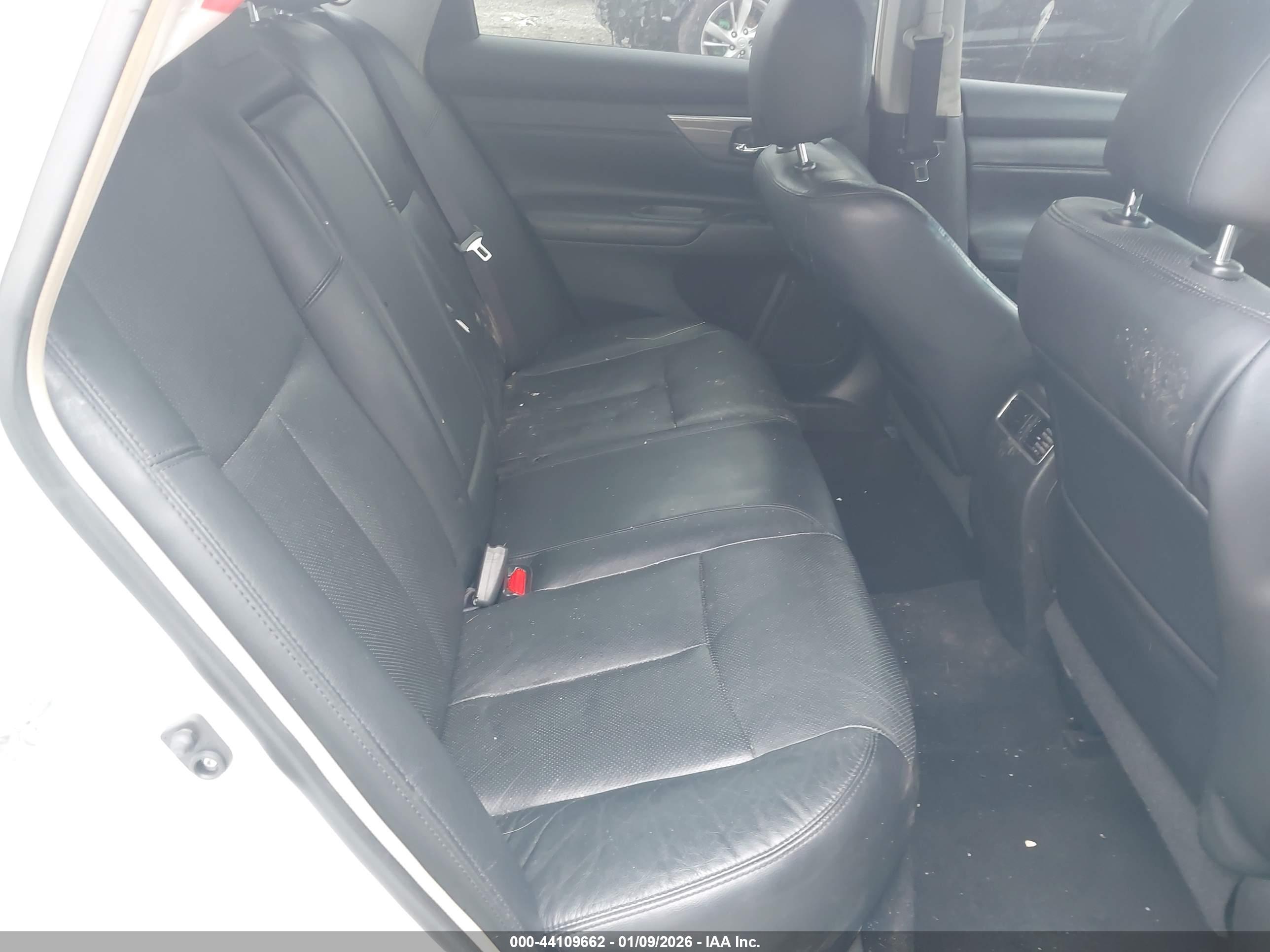 NISSAN ALTIMA image 8