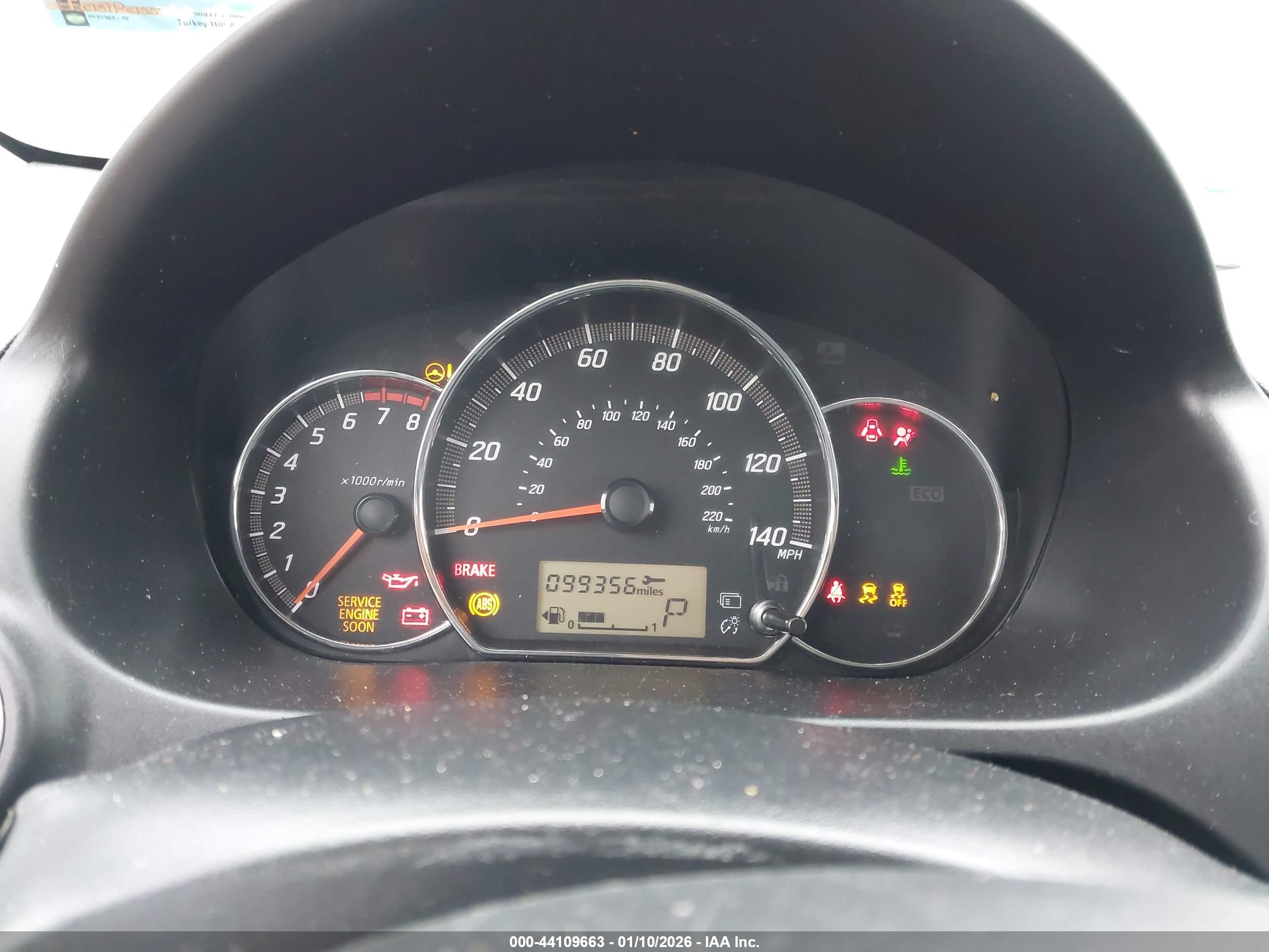 MITSUBISHI MIRAGE image 7