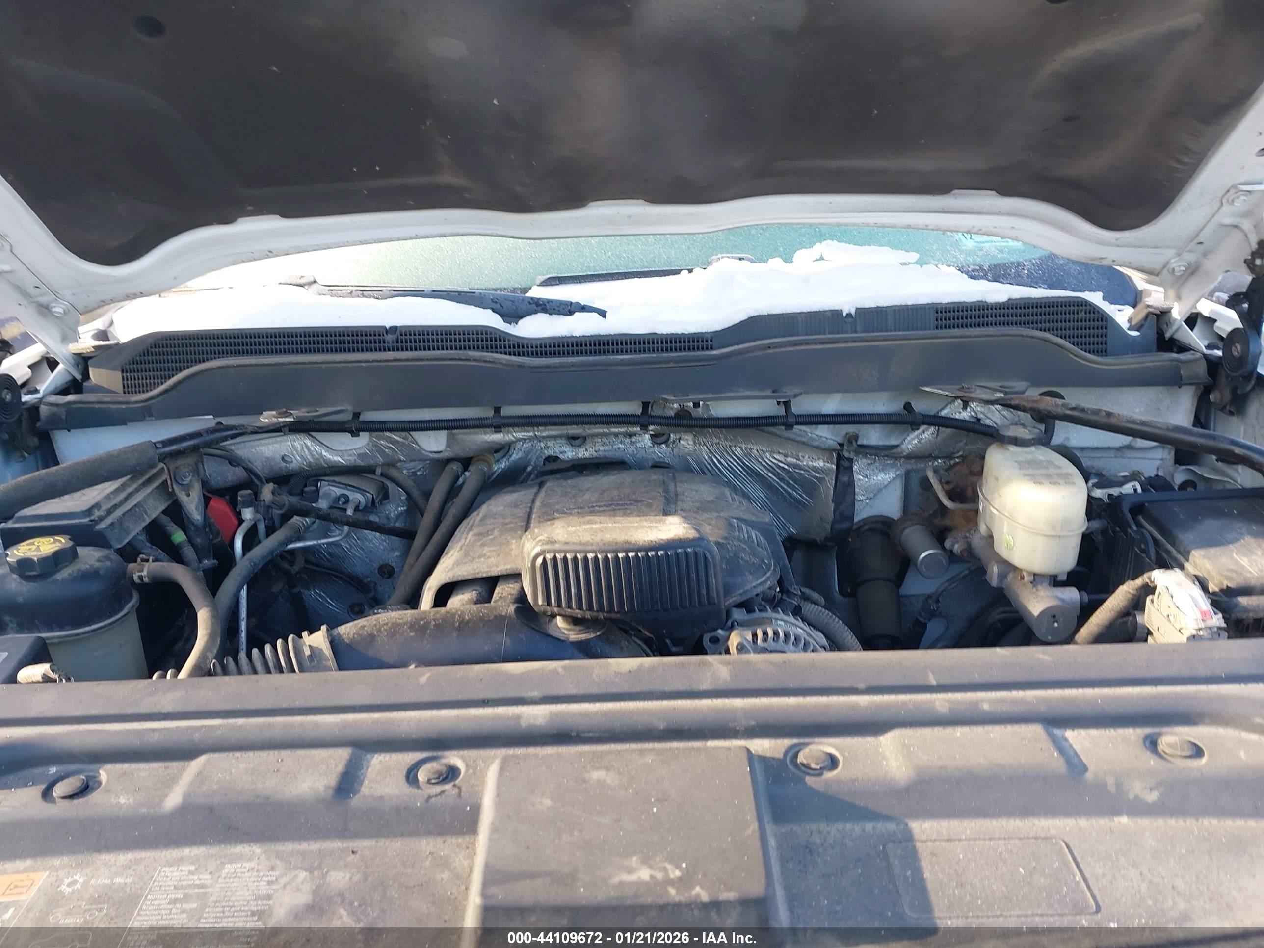 CHEVROLET SILVERADO image 10
