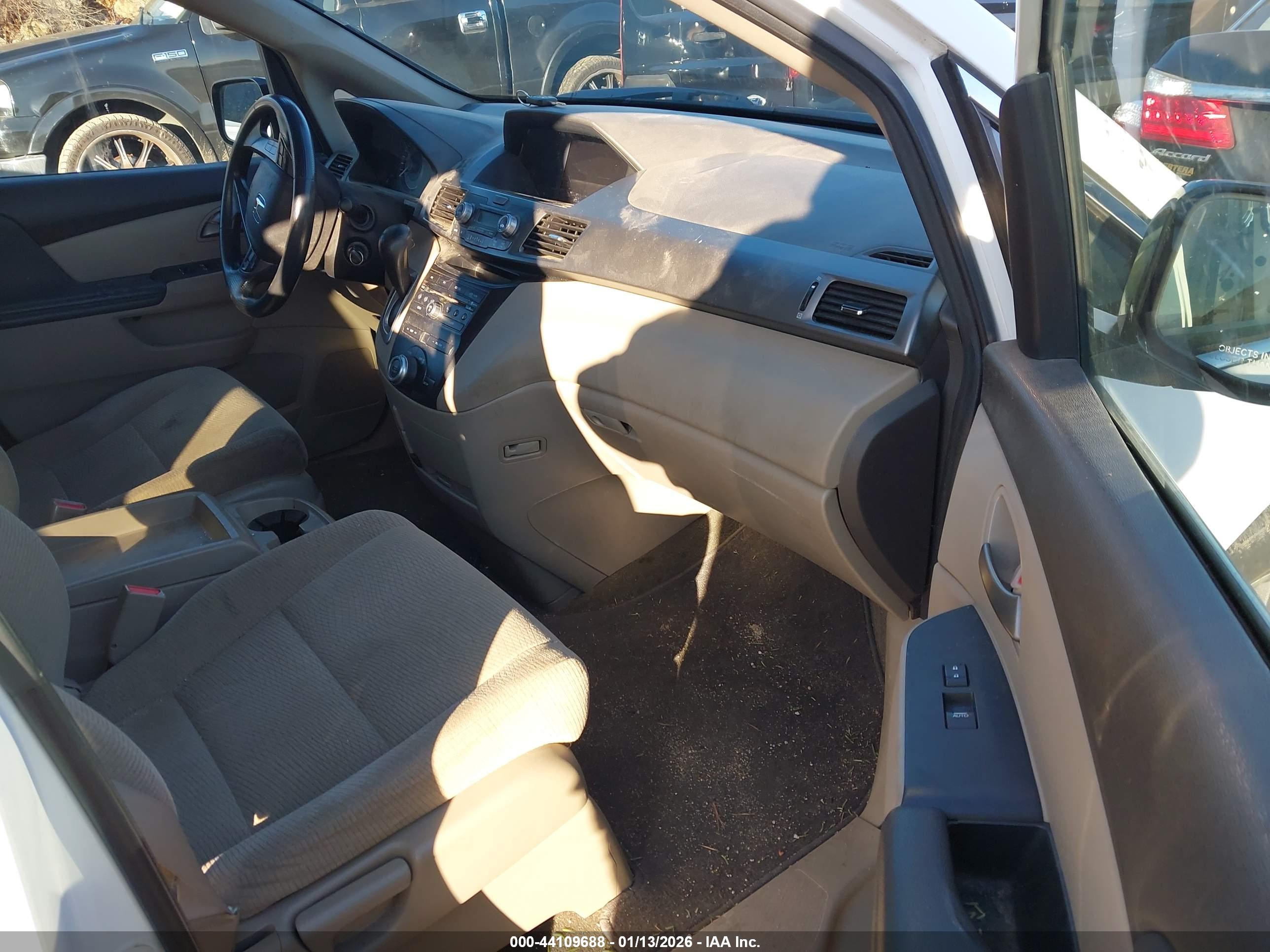 HONDA ODYSSEY image 5