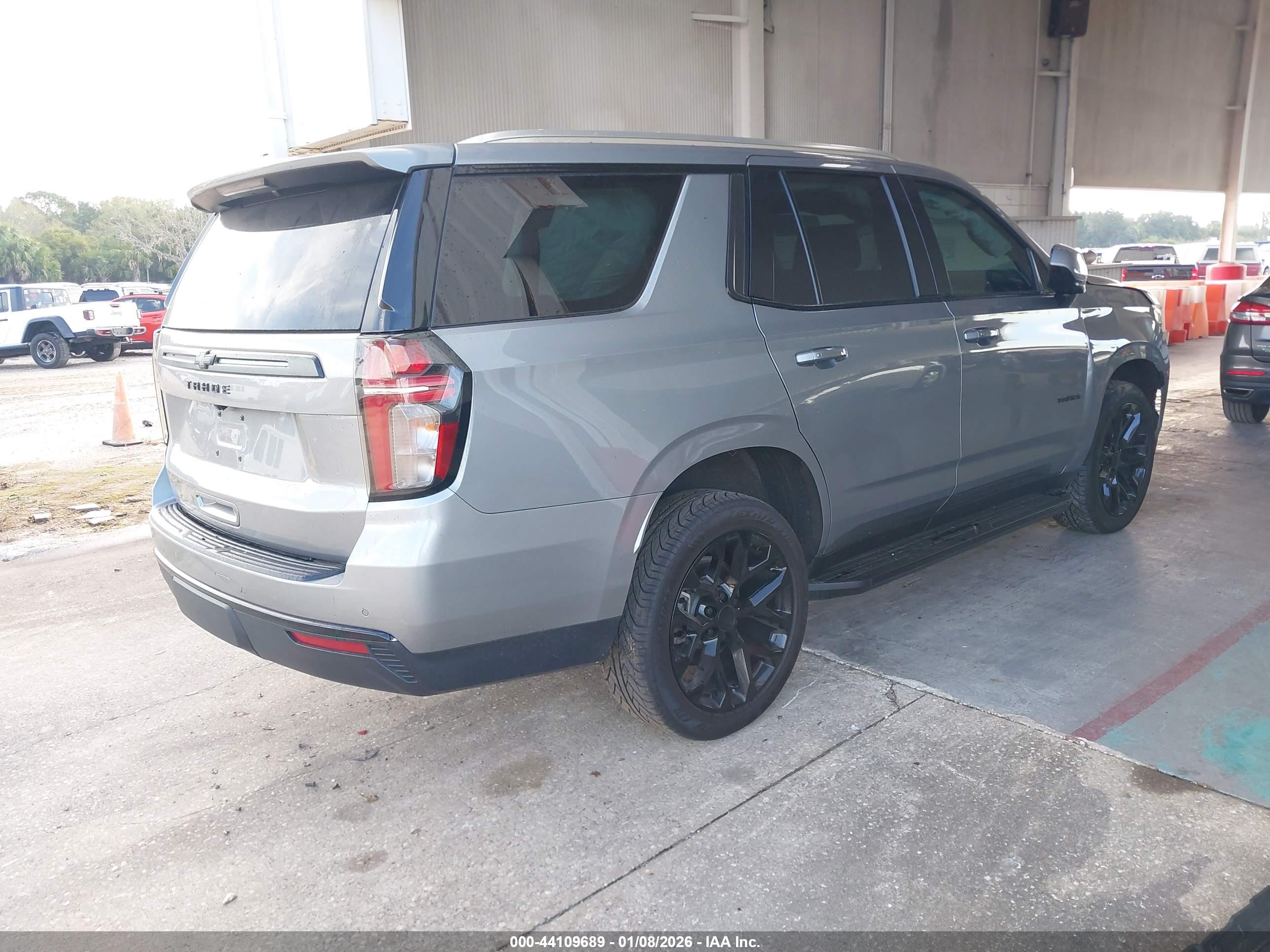 CHEVROLET TAHOE image 4