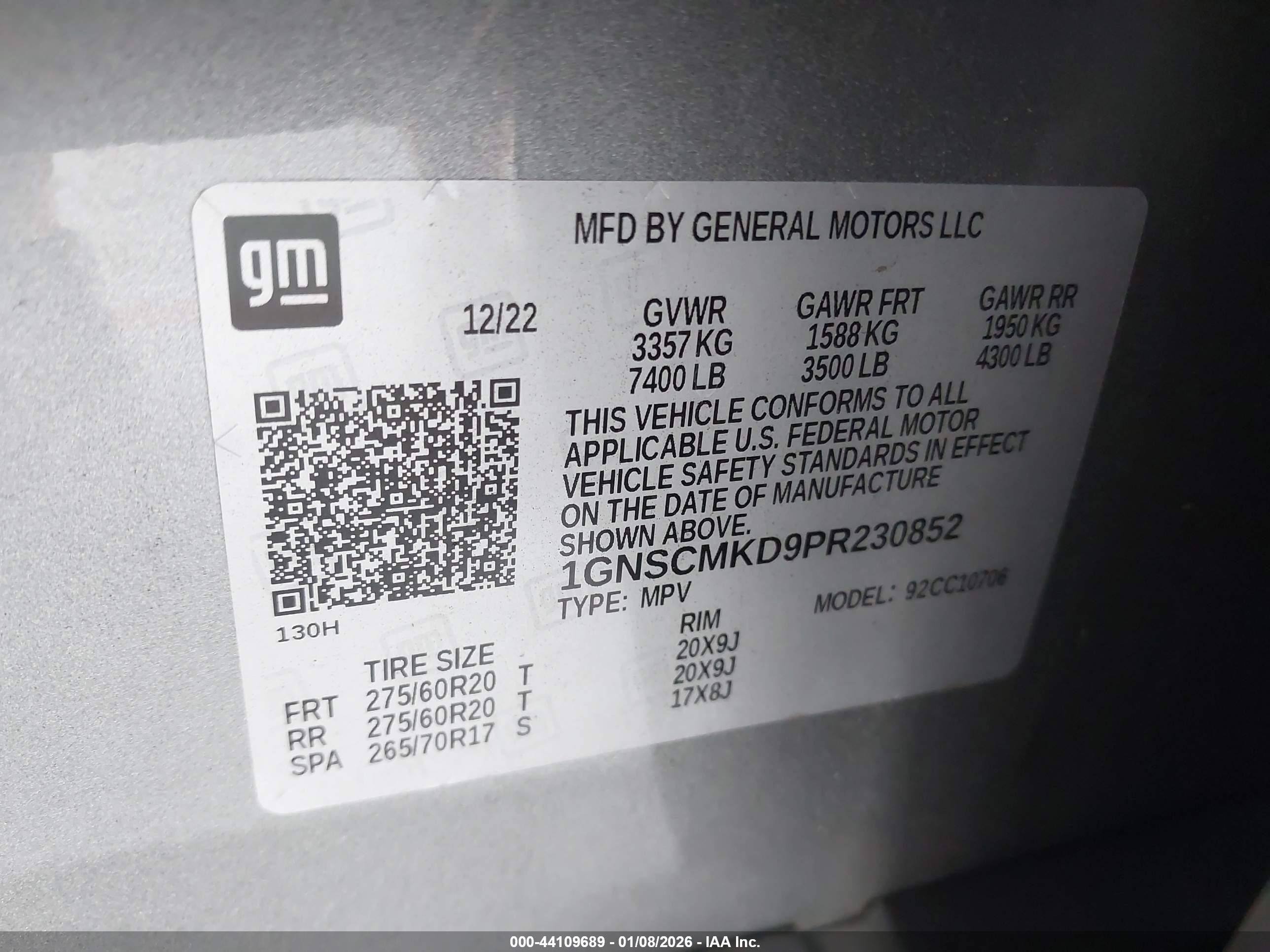 CHEVROLET TAHOE image 9