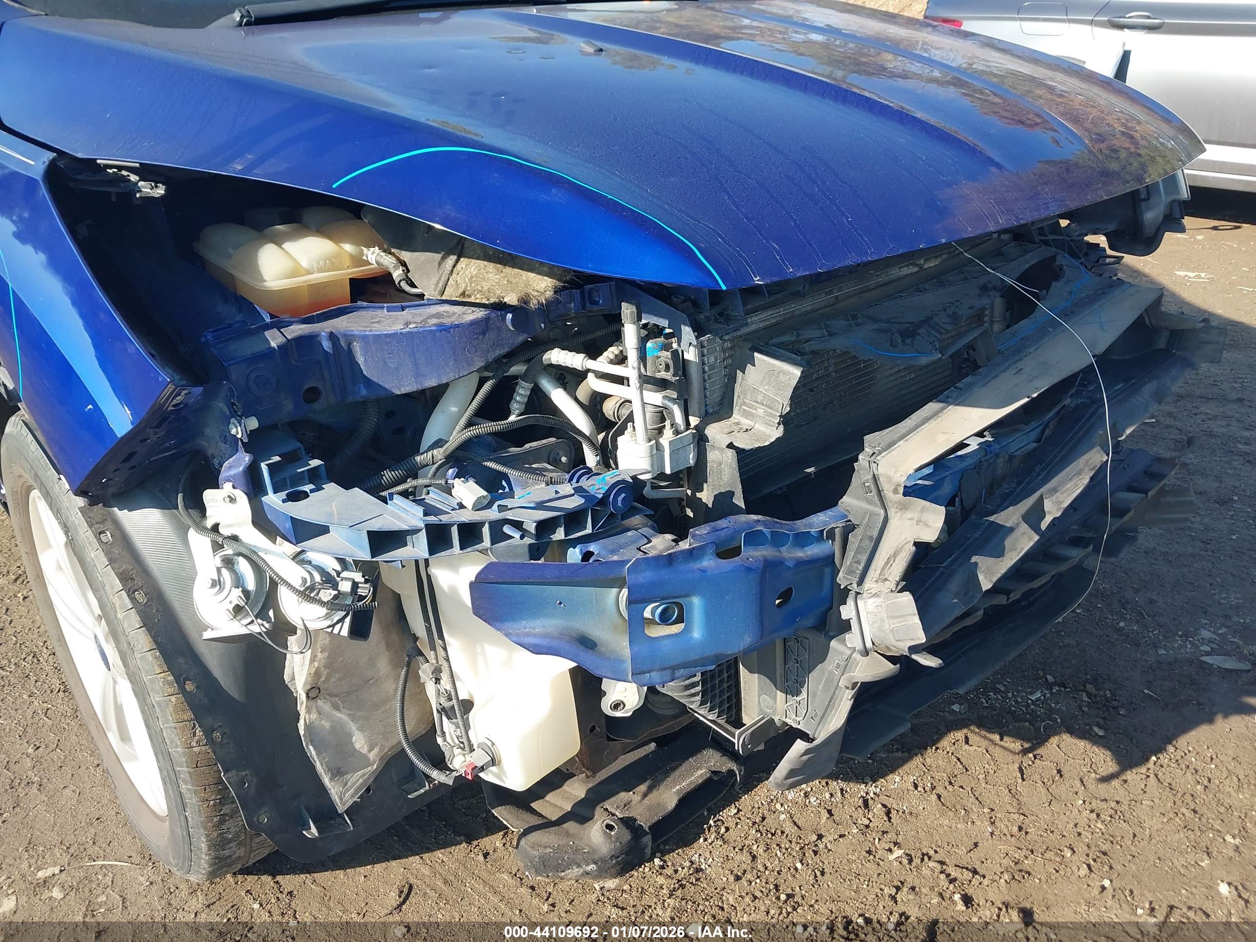 FORD ESCAPE image 6