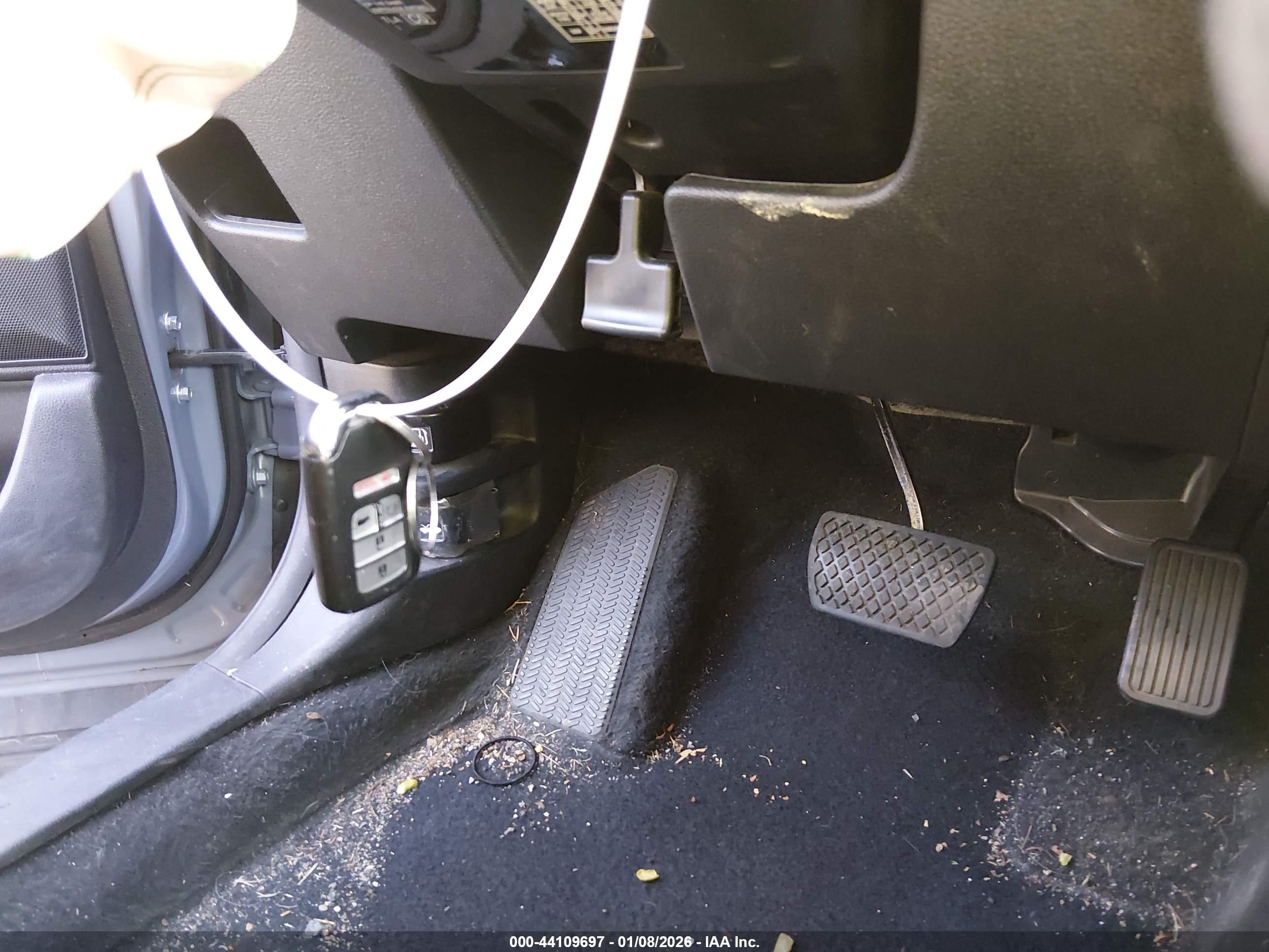 HONDA CR-V image 11