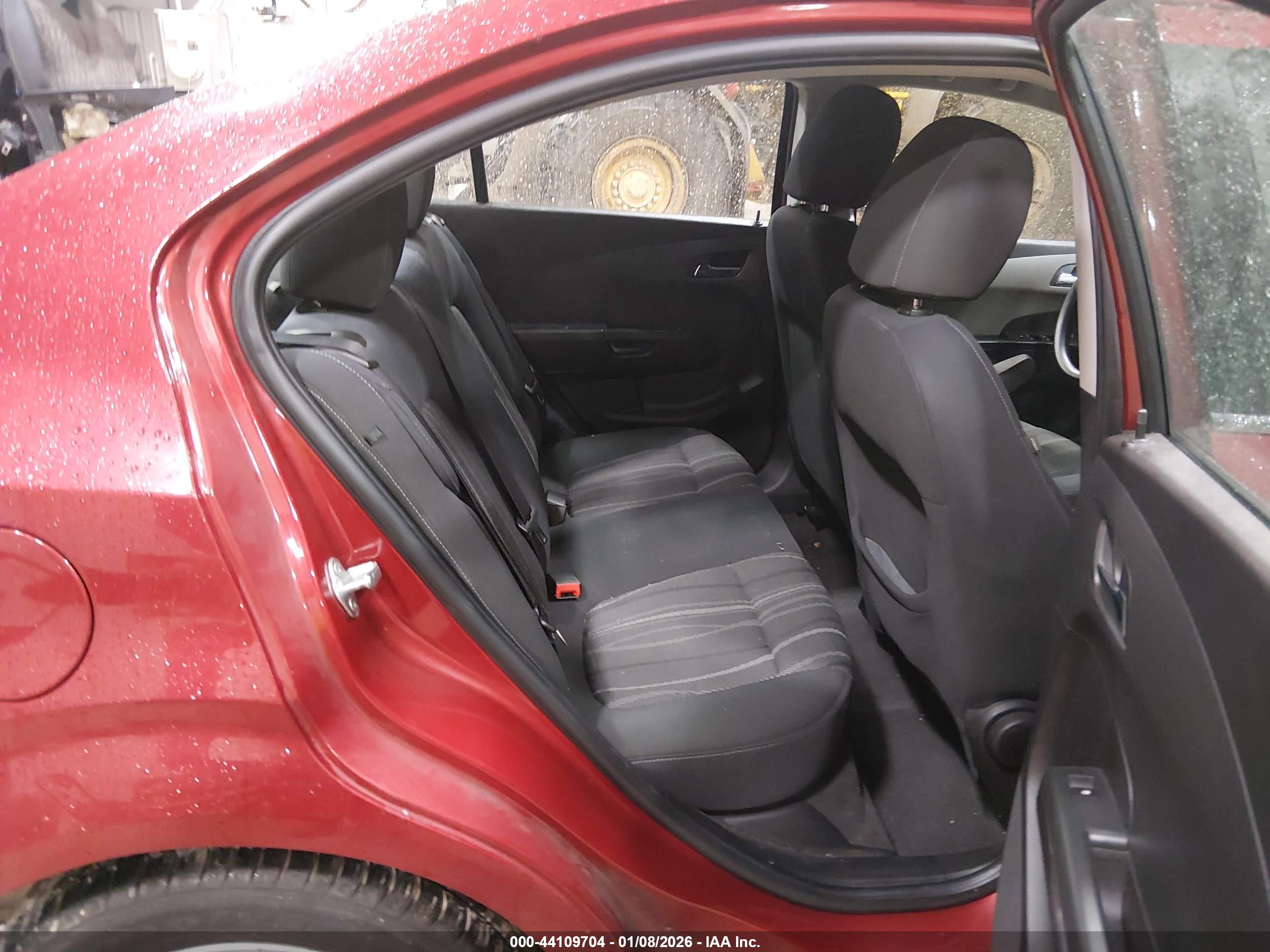 CHEVROLET SONIC image 8