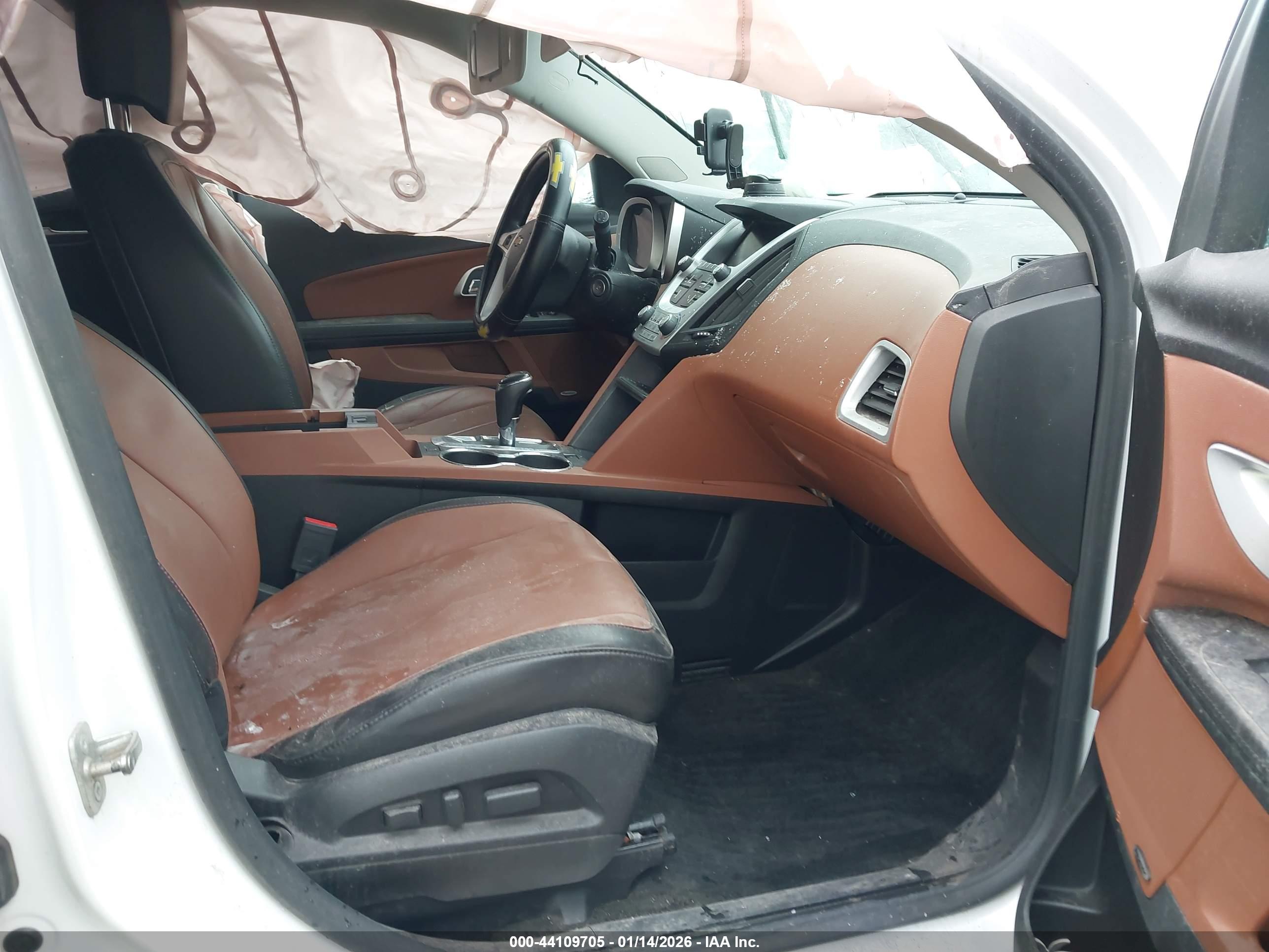CHEVROLET EQUINOX image 5