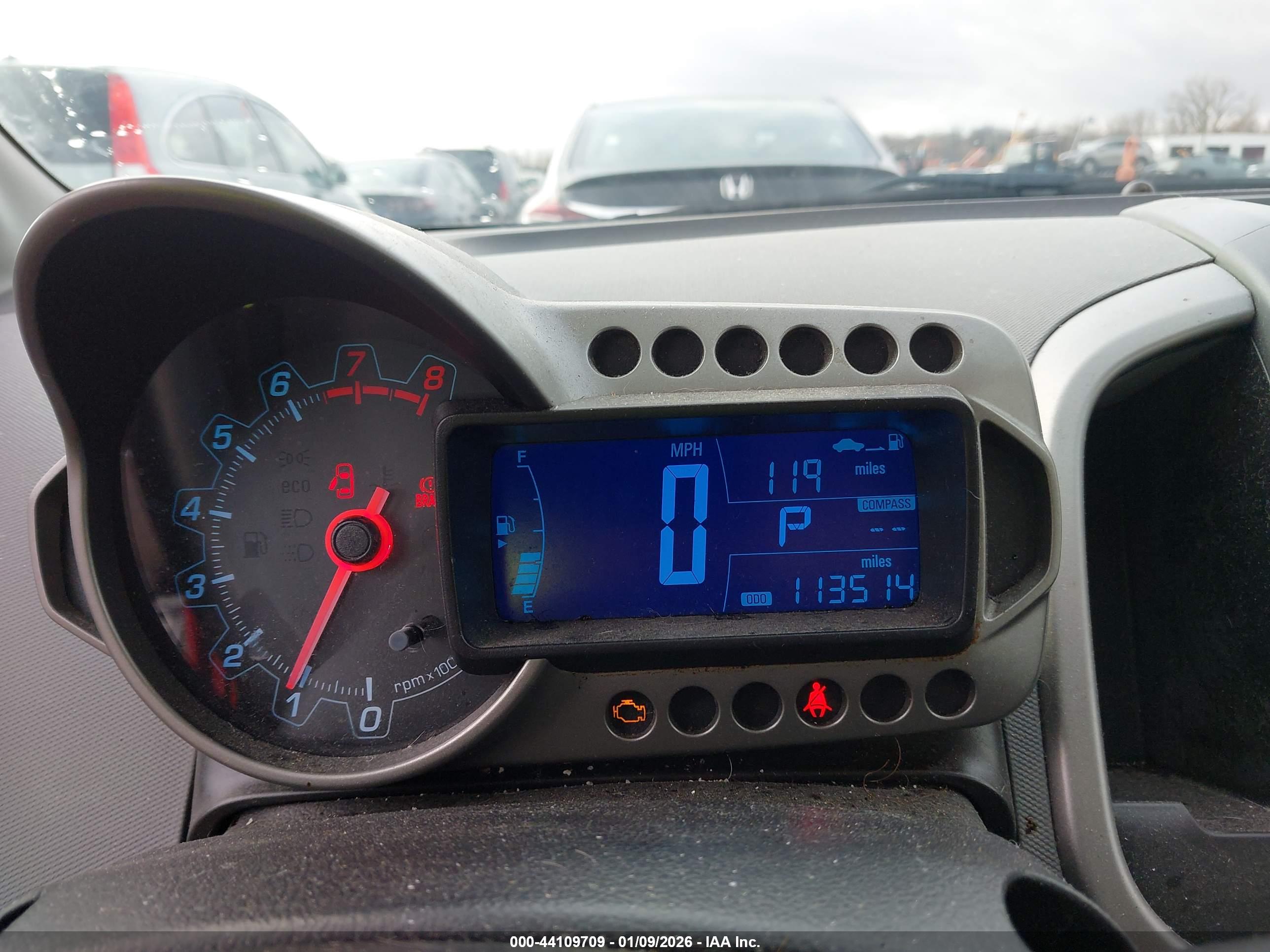 CHEVROLET SONIC image 7