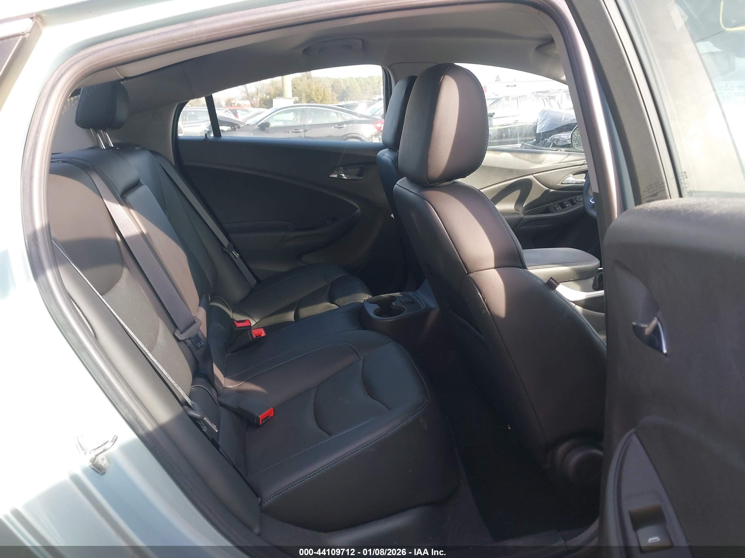 CHEVROLET VOLT image 8