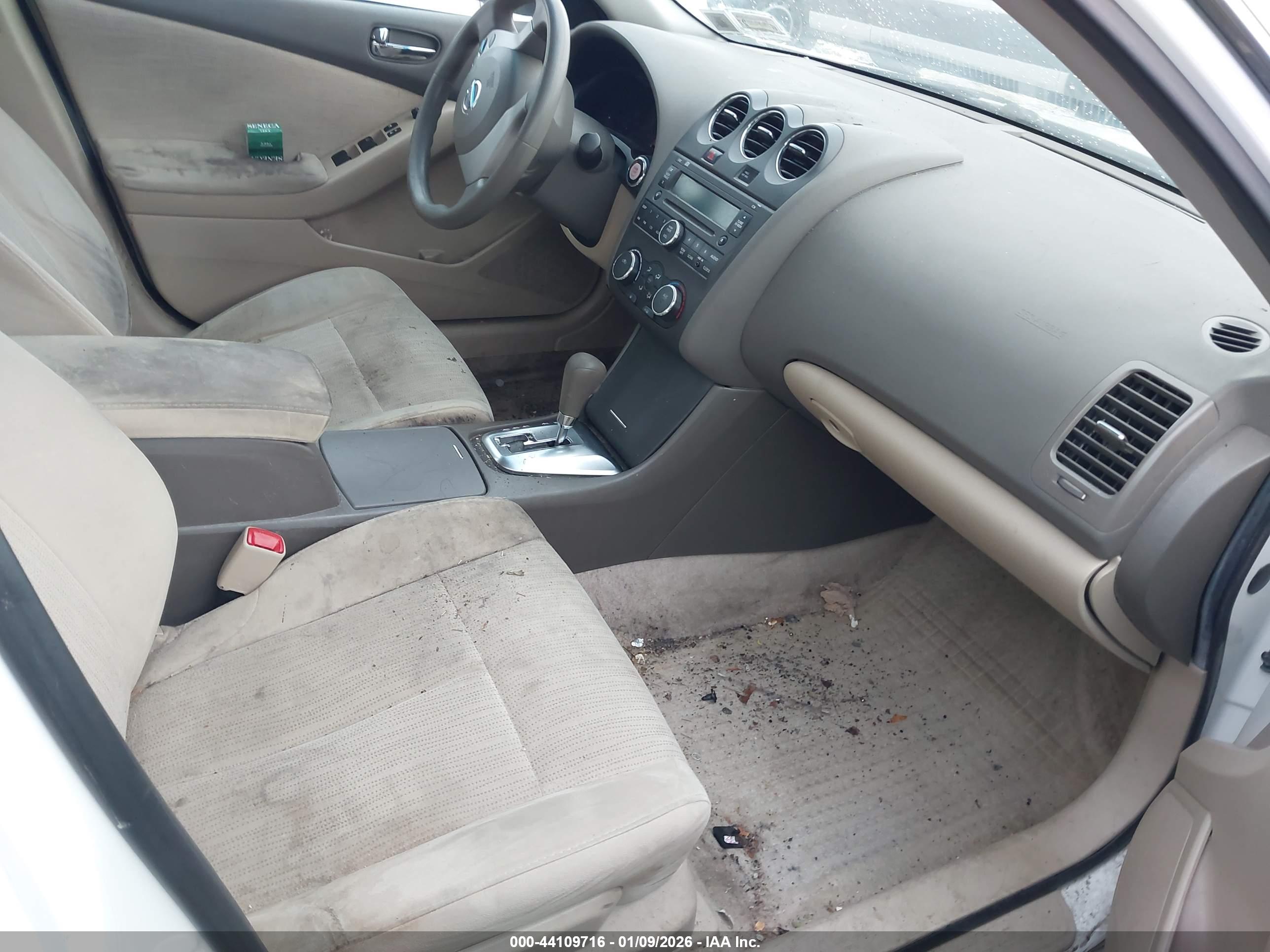 NISSAN ALTIMA image 5