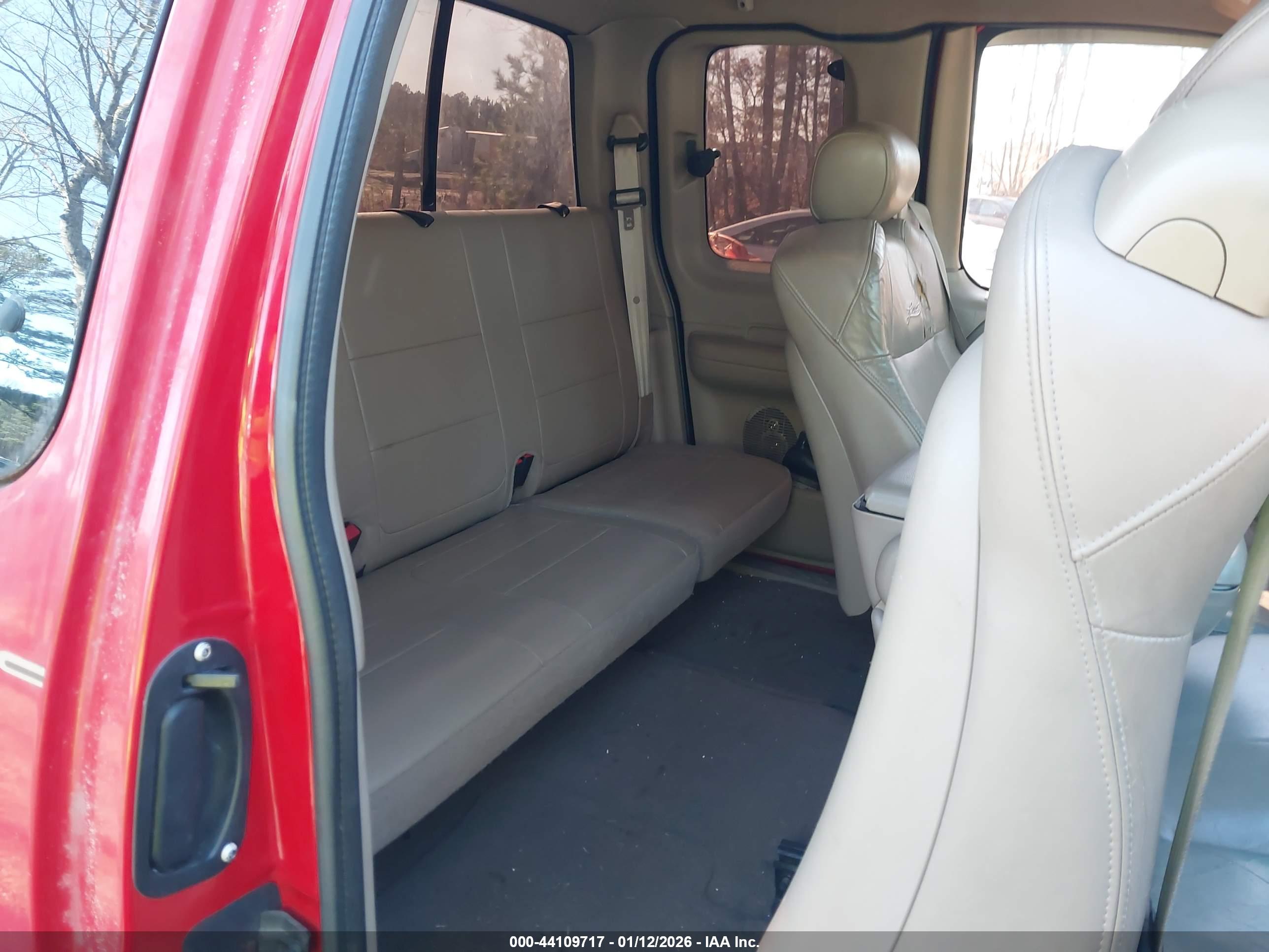 FORD F-150 image 8