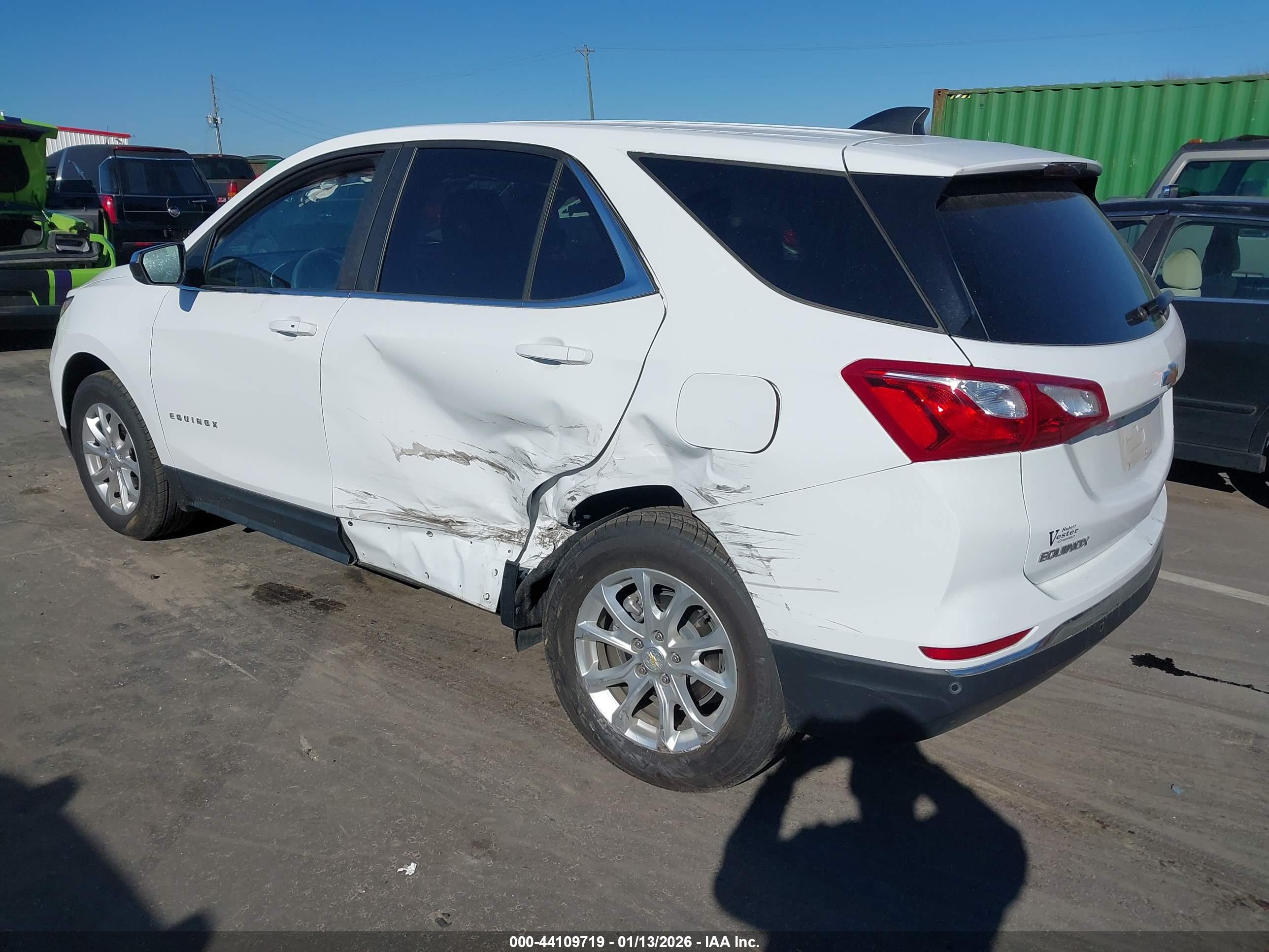 CHEVROLET EQUINOX image 3