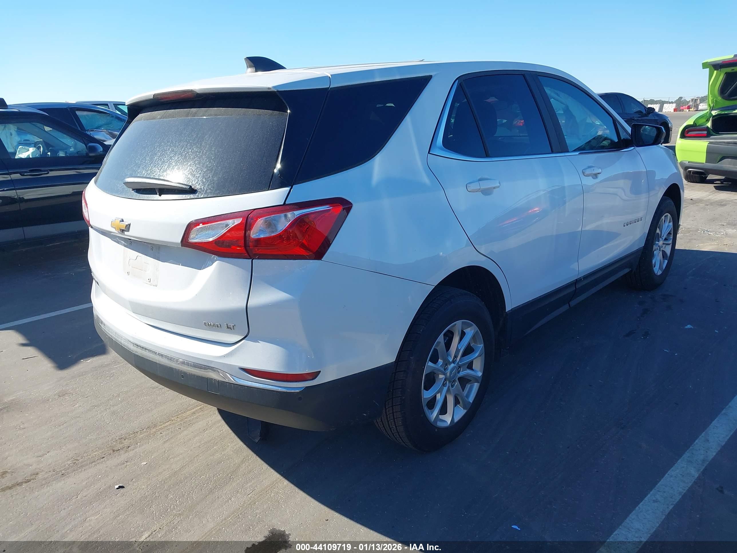 CHEVROLET EQUINOX image 4