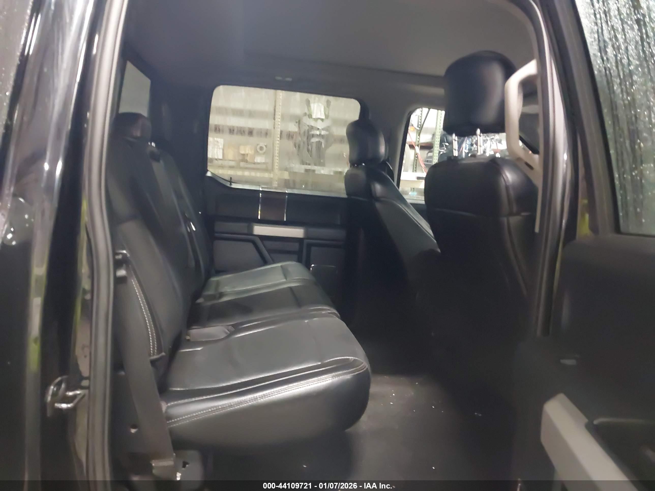FORD F-150 image 8