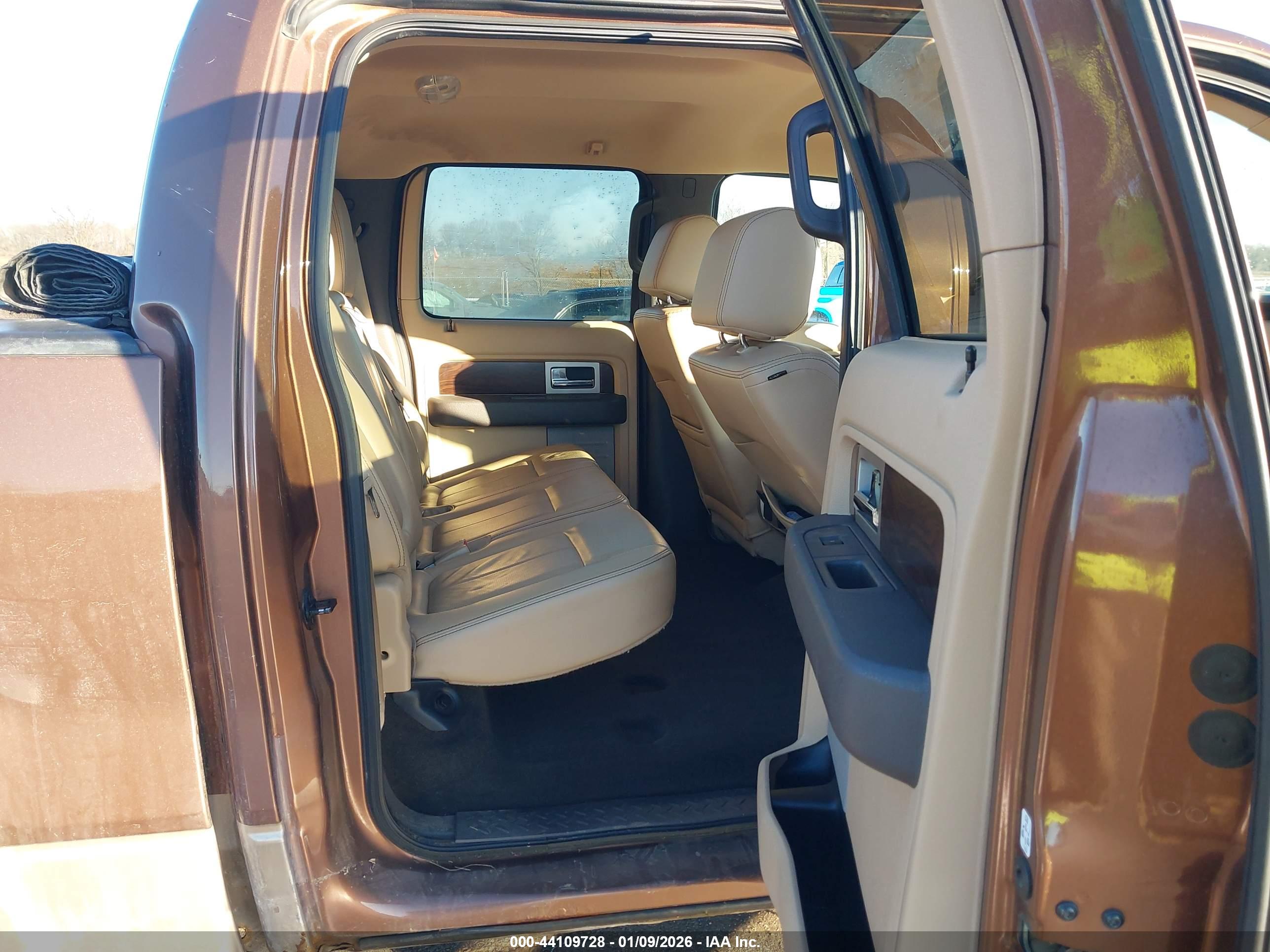 FORD F-150 image 8