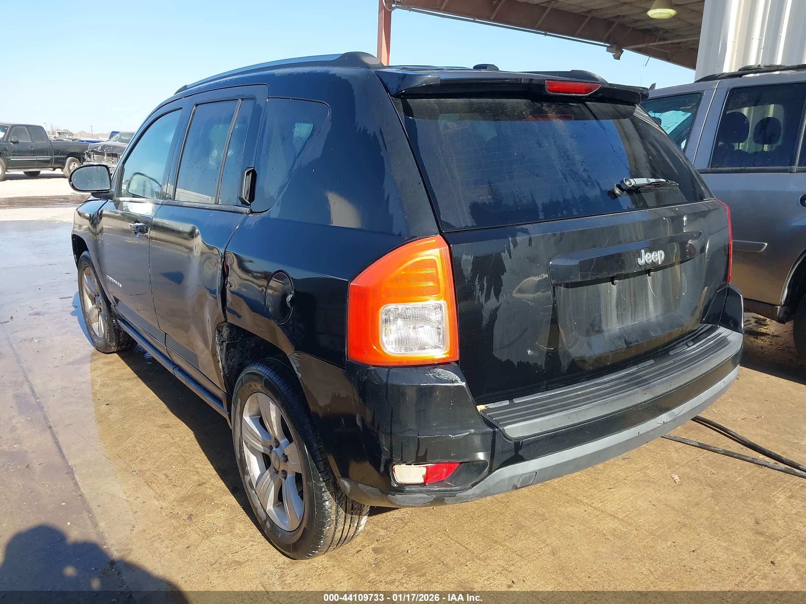 JEEP COMPASS image 3