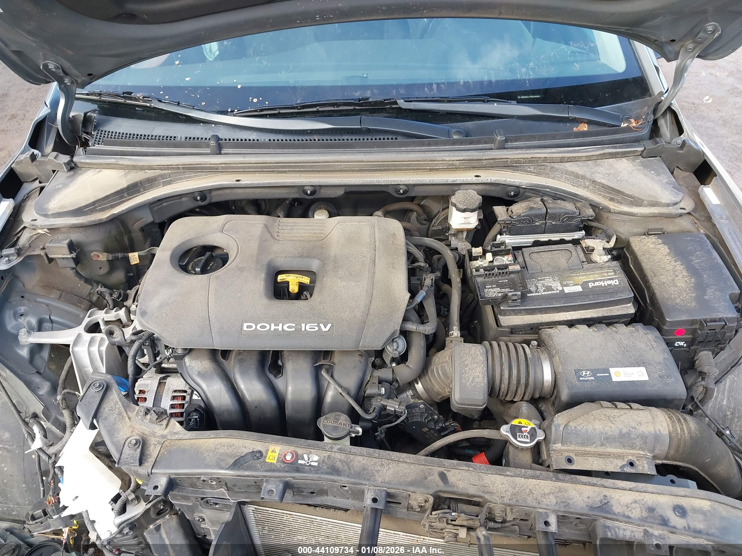 HYUNDAI ELANTRA image 10