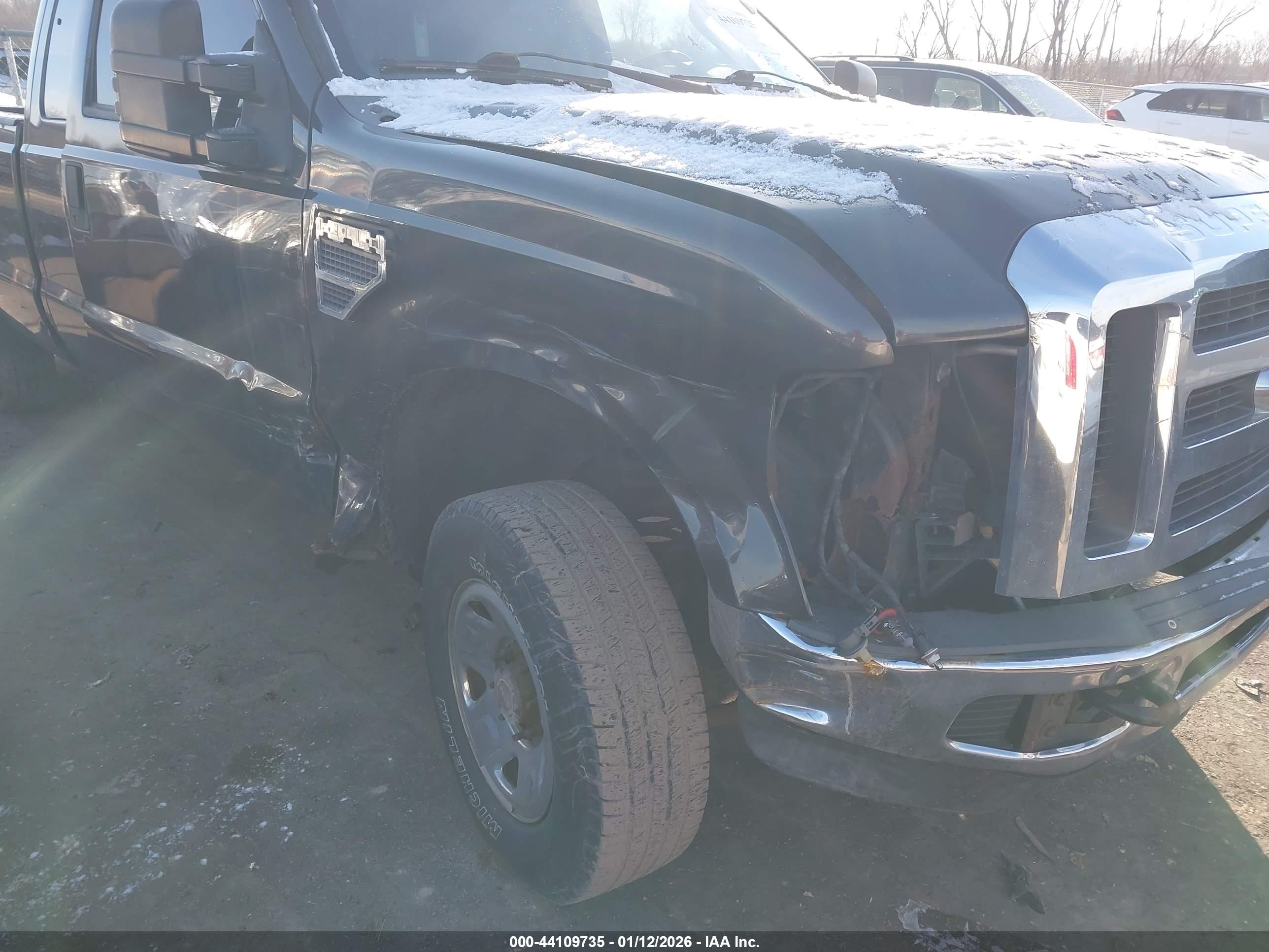 FORD F-250 image 6