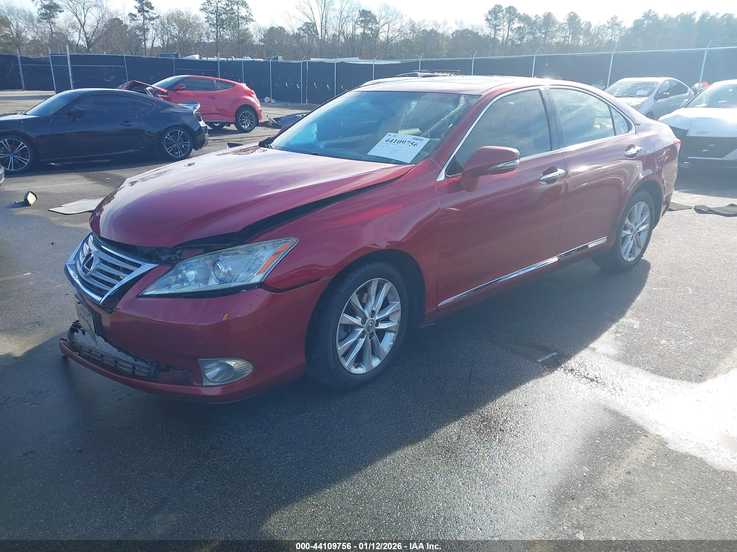 LEXUS ES image 2