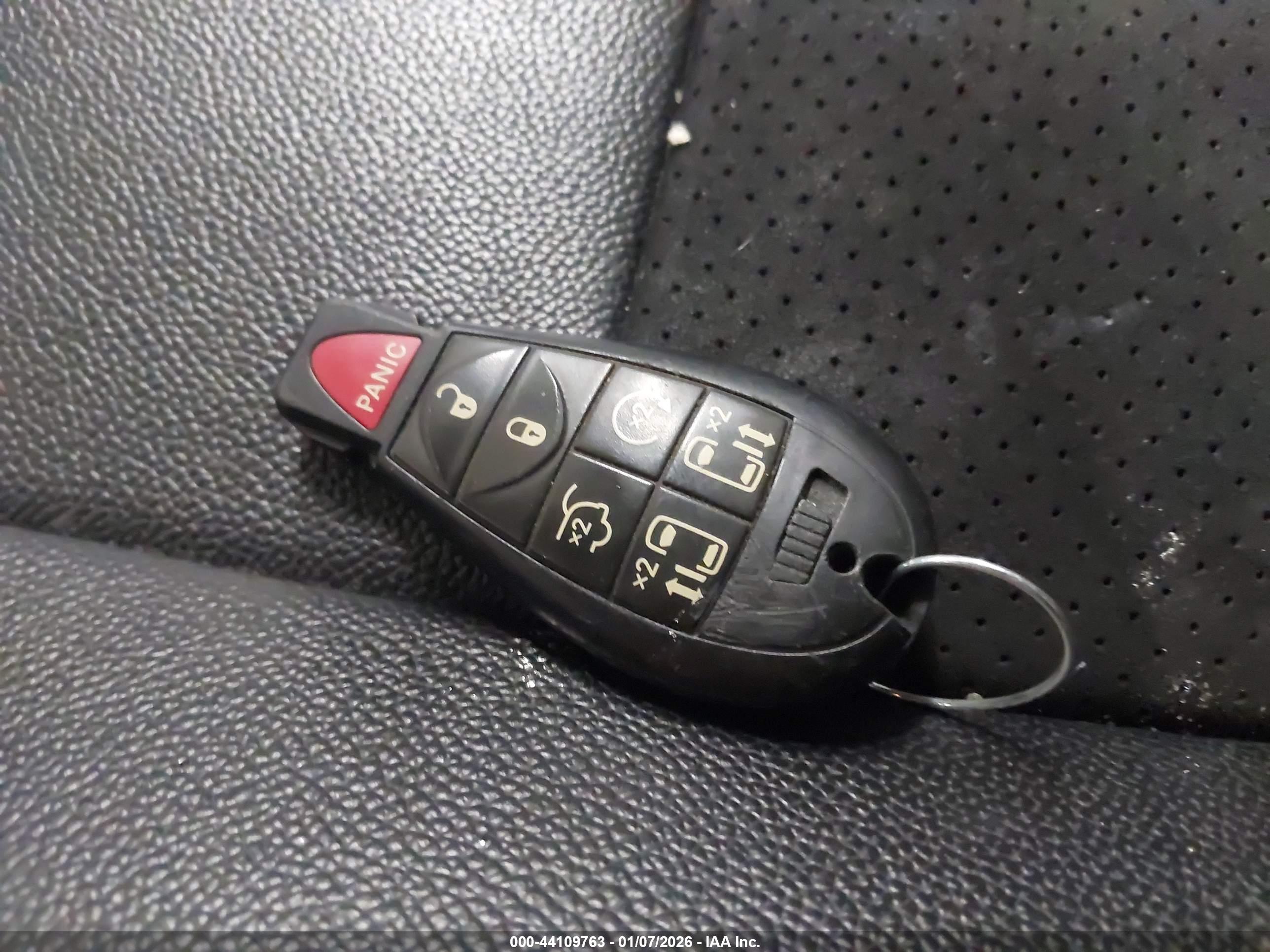 DODGE GRAND image 11