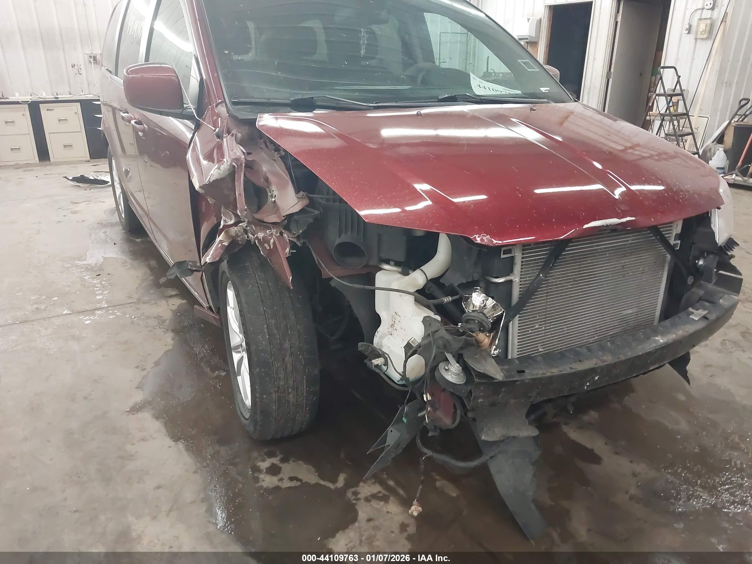 DODGE GRAND image 6