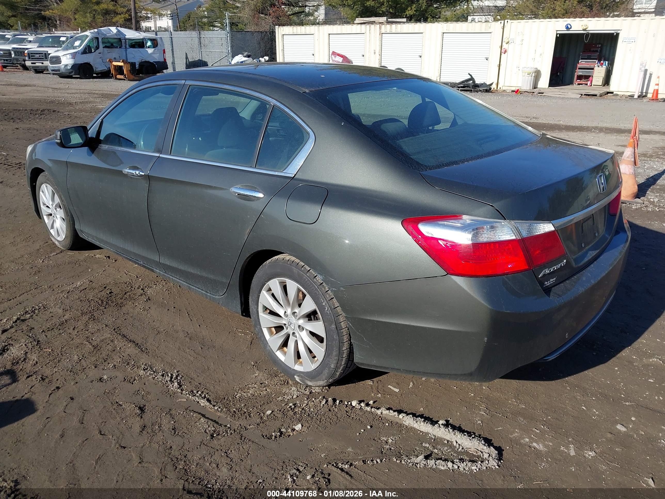 HONDA ACCORD image 3