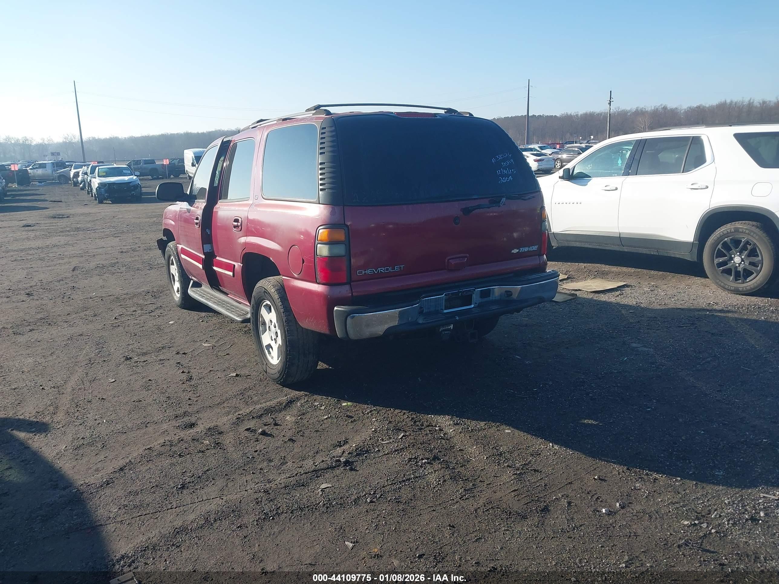 CHEVROLET TAHOE image 3
