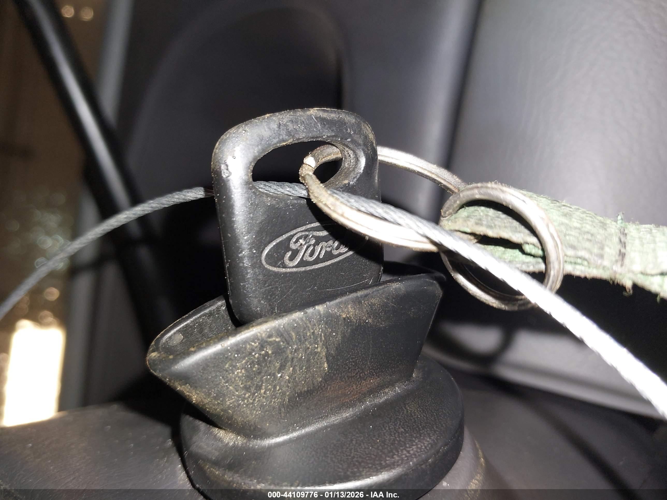 FORD E-150 image 11