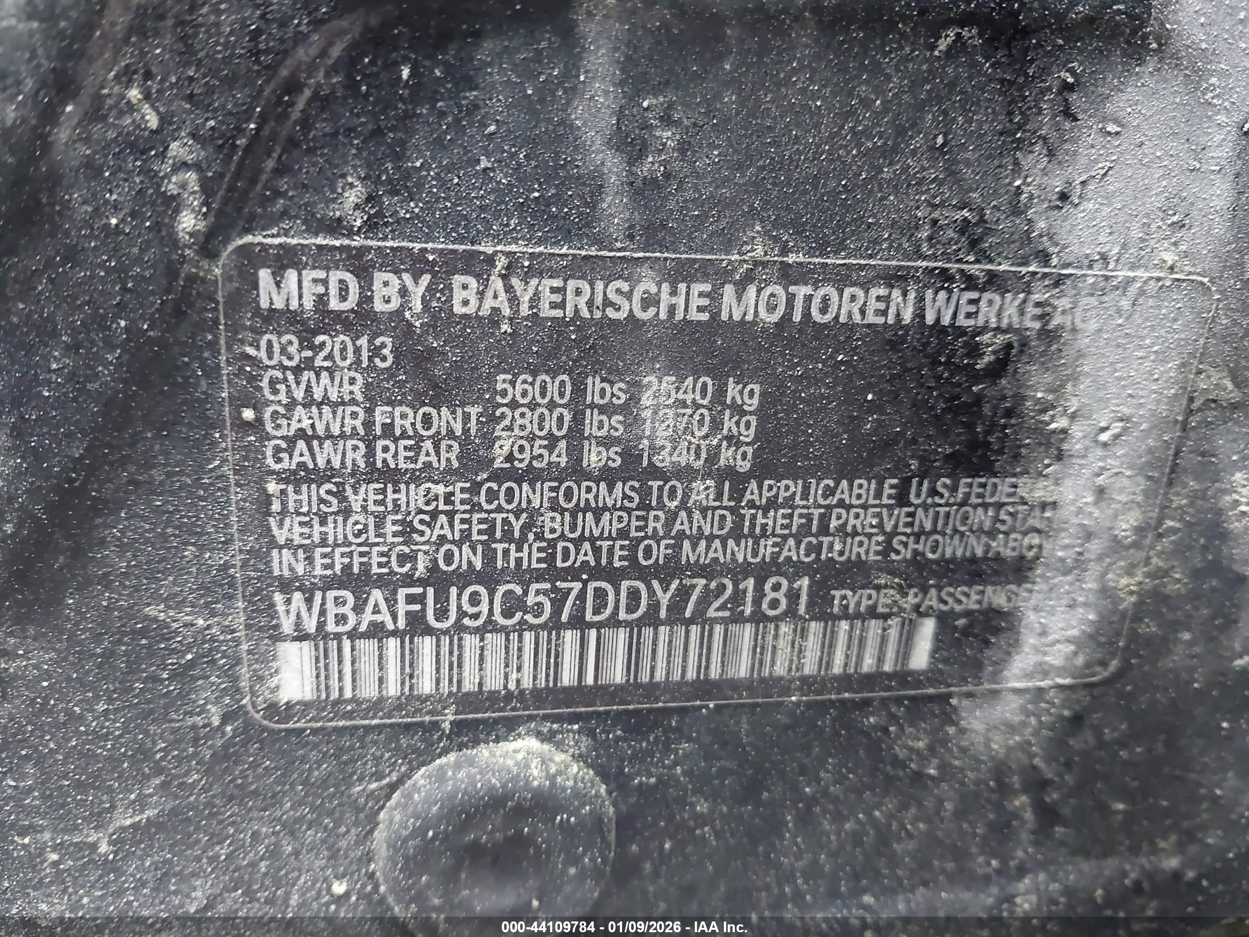 BMW 550I image 9