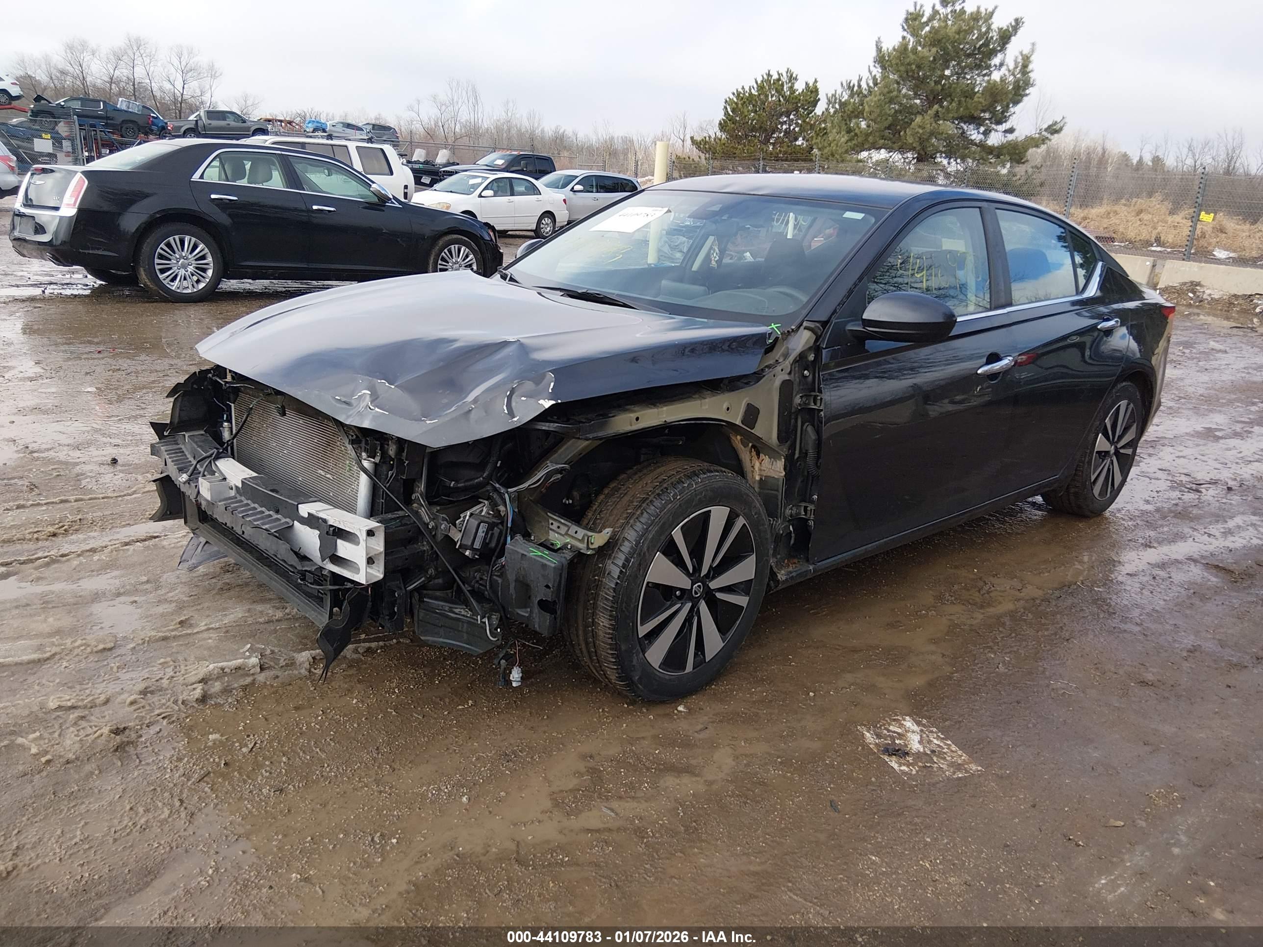 NISSAN ALTIMA image 2