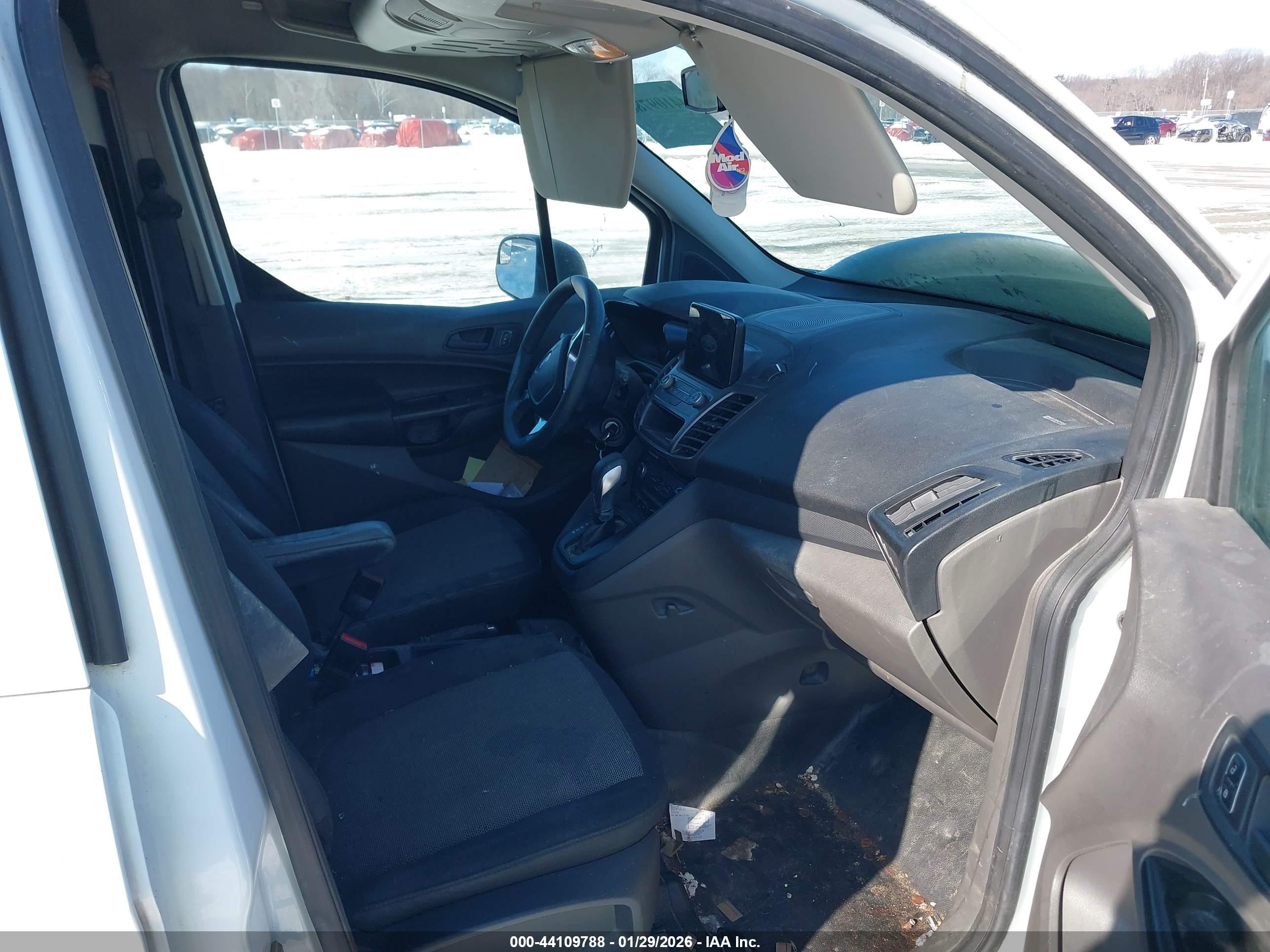 FORD TRANSIT image 5