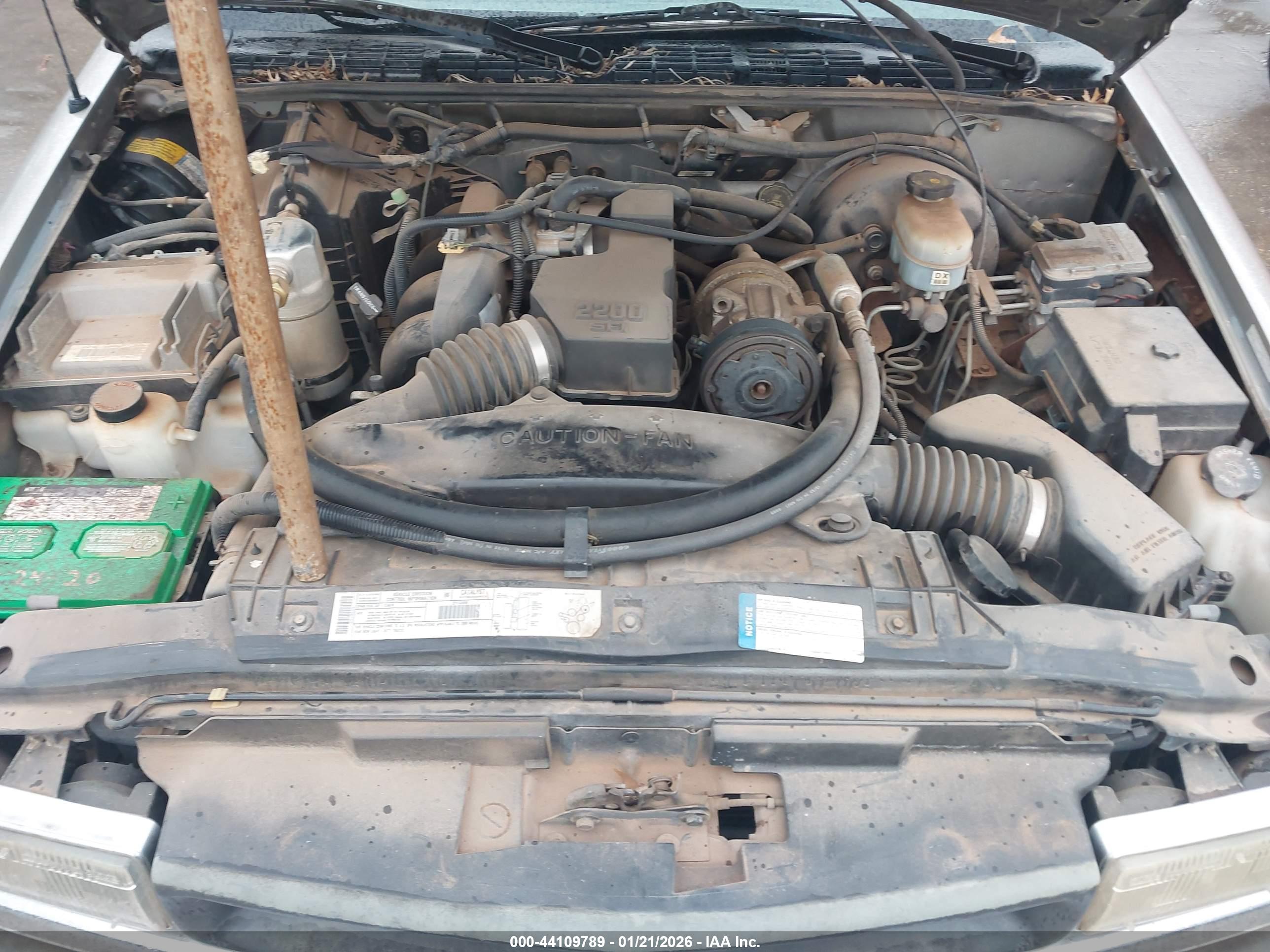 CHEVROLET S-10 image 10