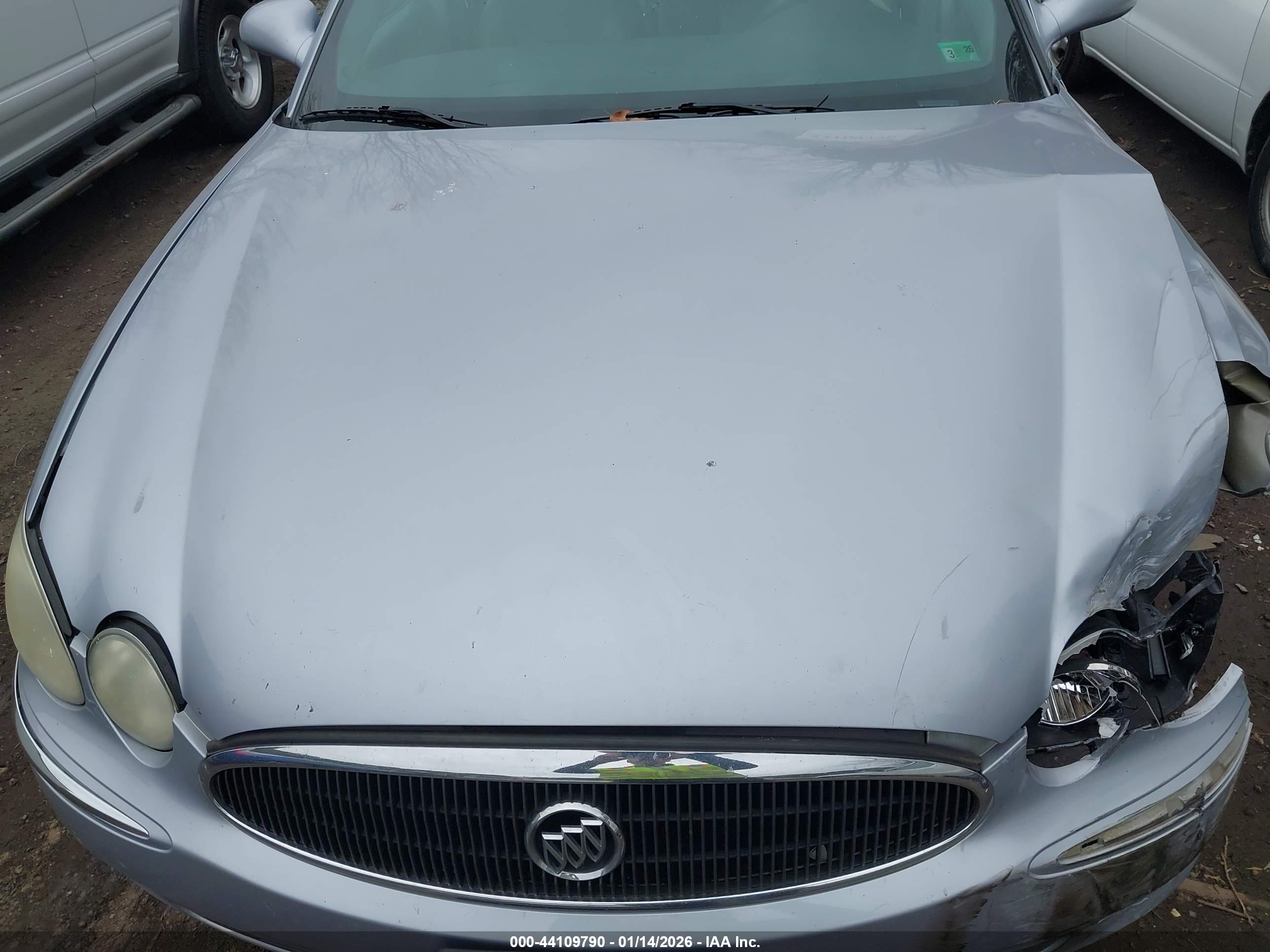 BUICK LACROSSE image 10