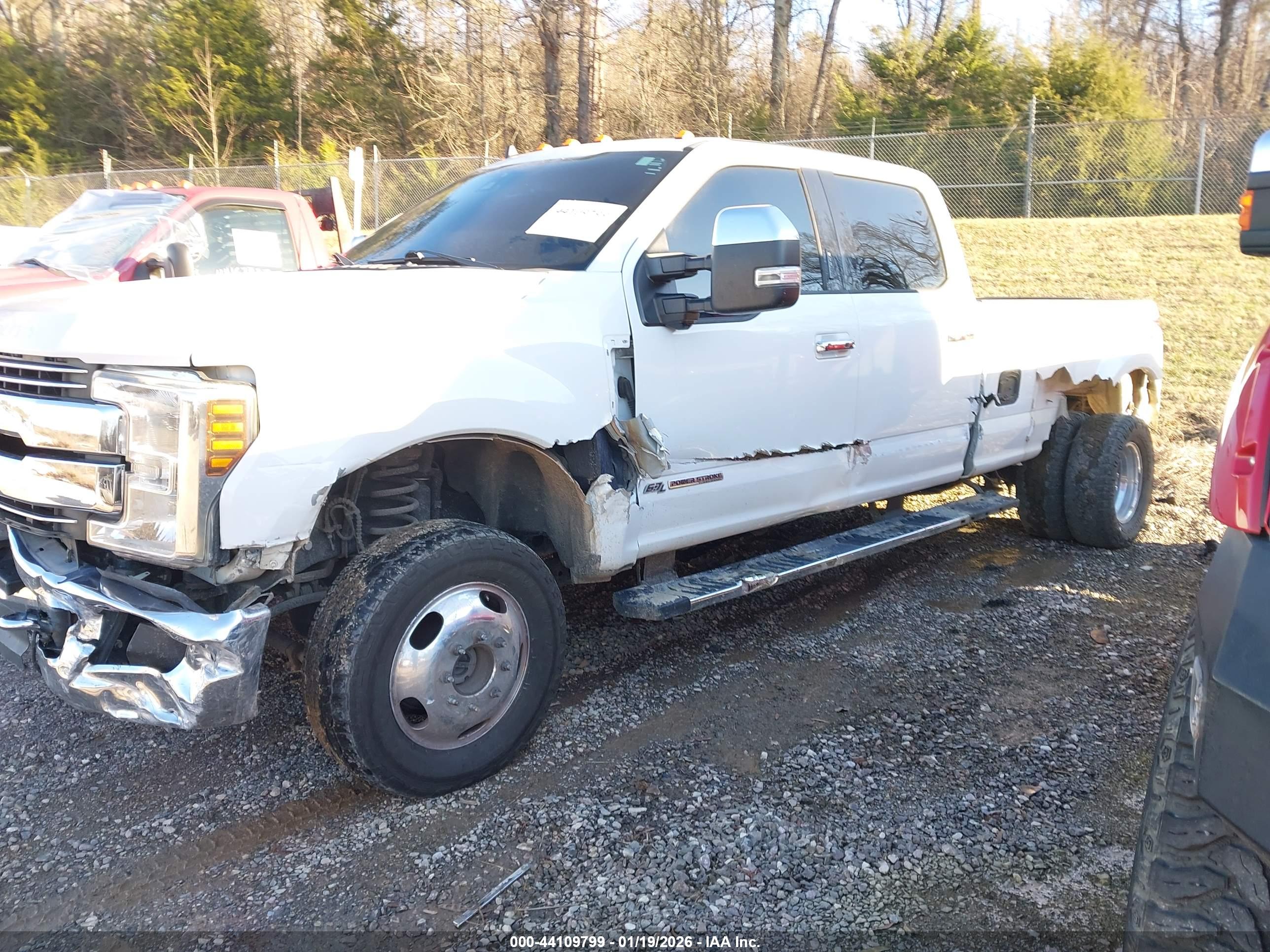 FORD F-350 image 2