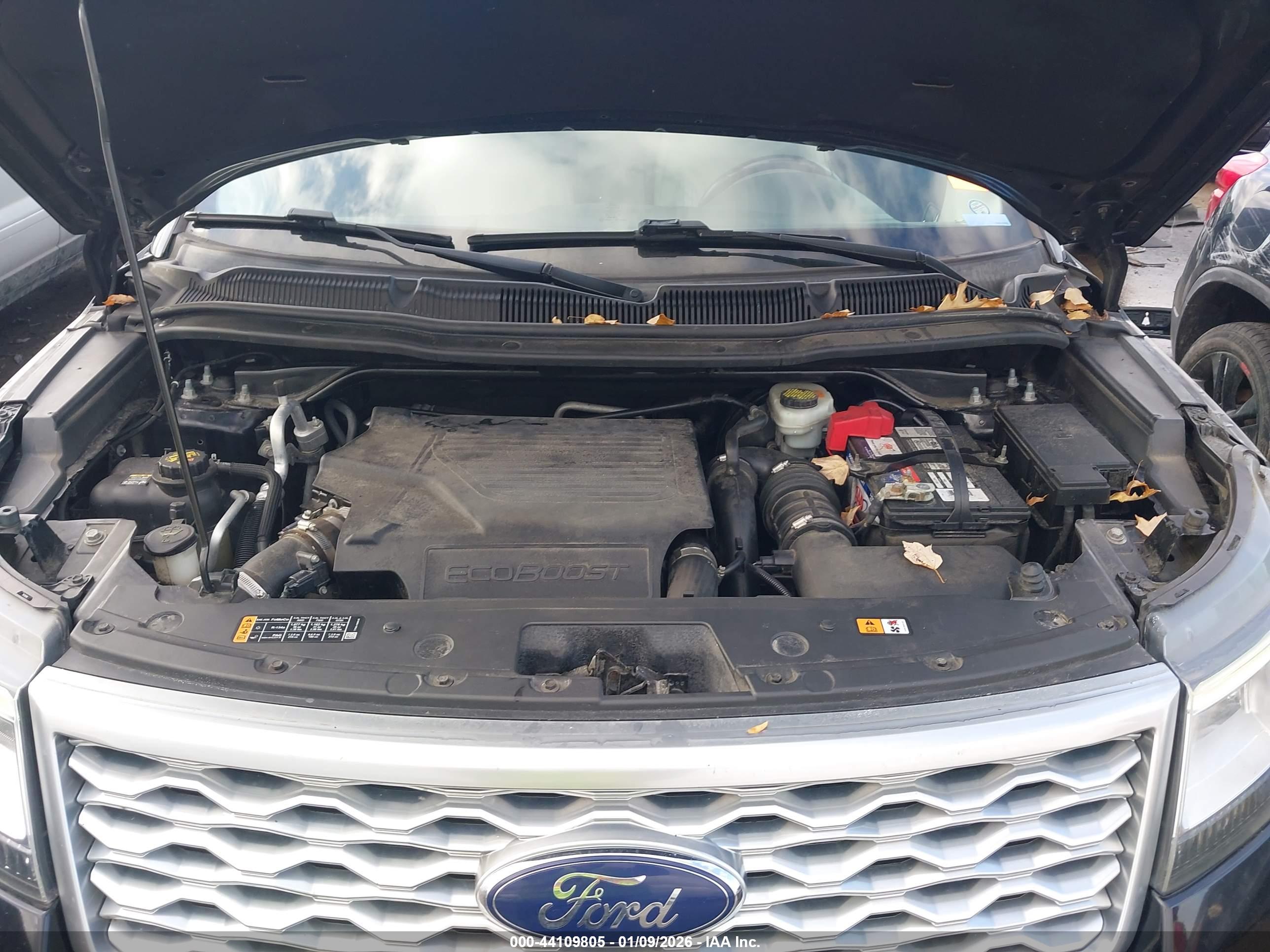 FORD EXPLORER image 10