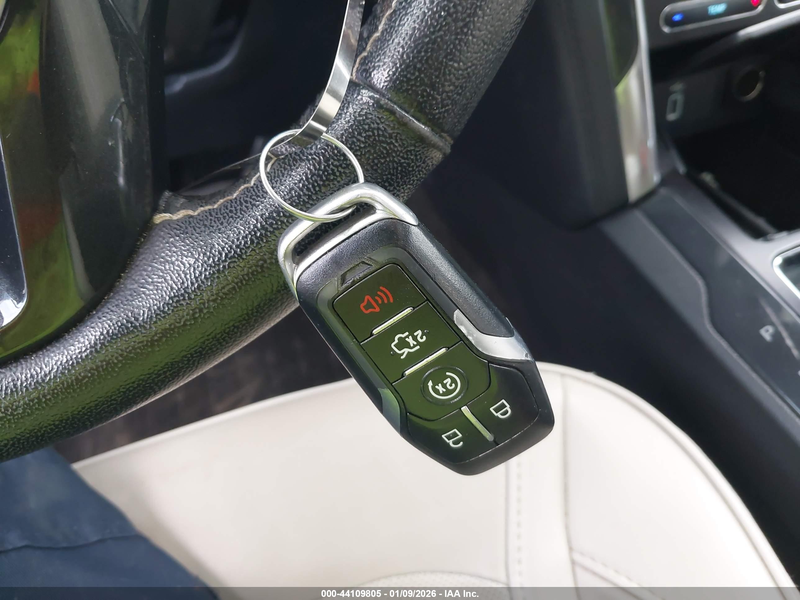 FORD EXPLORER image 11