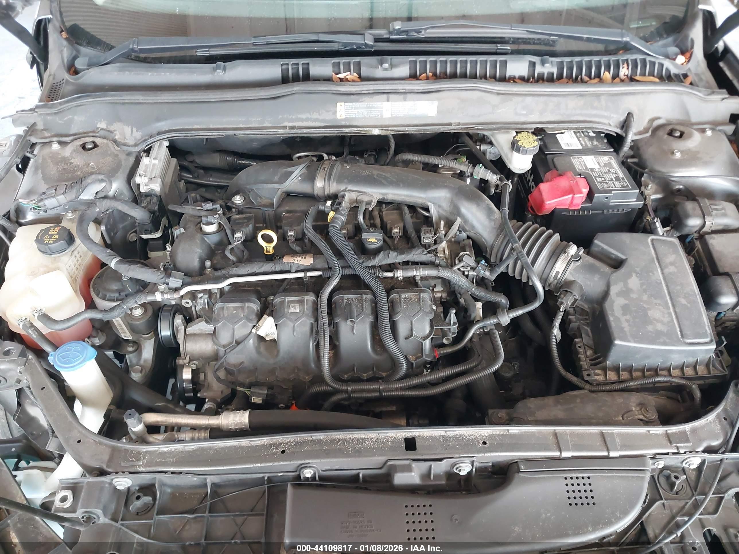 FORD FUSION image 10