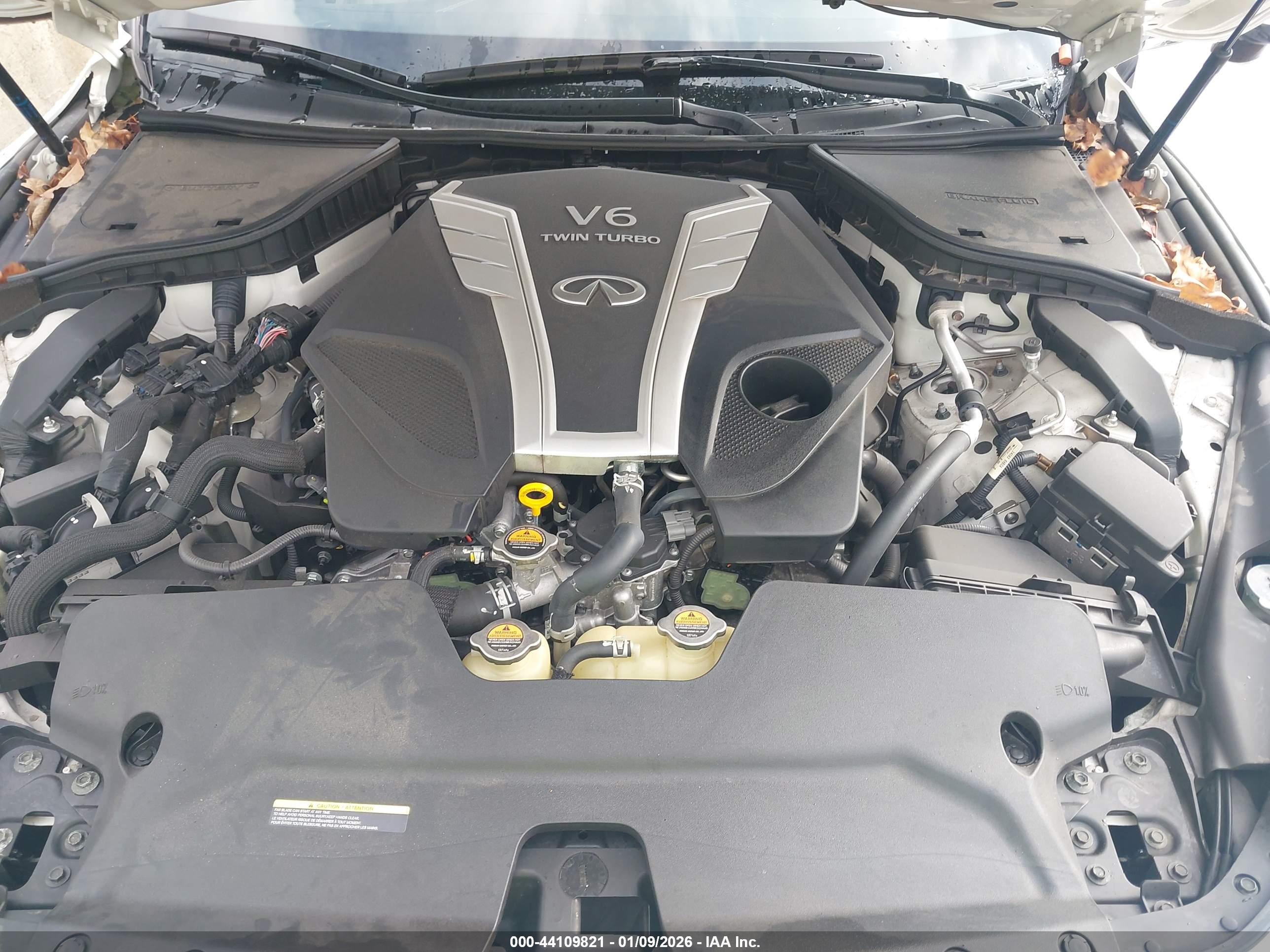 INFINITI Q60 image 10