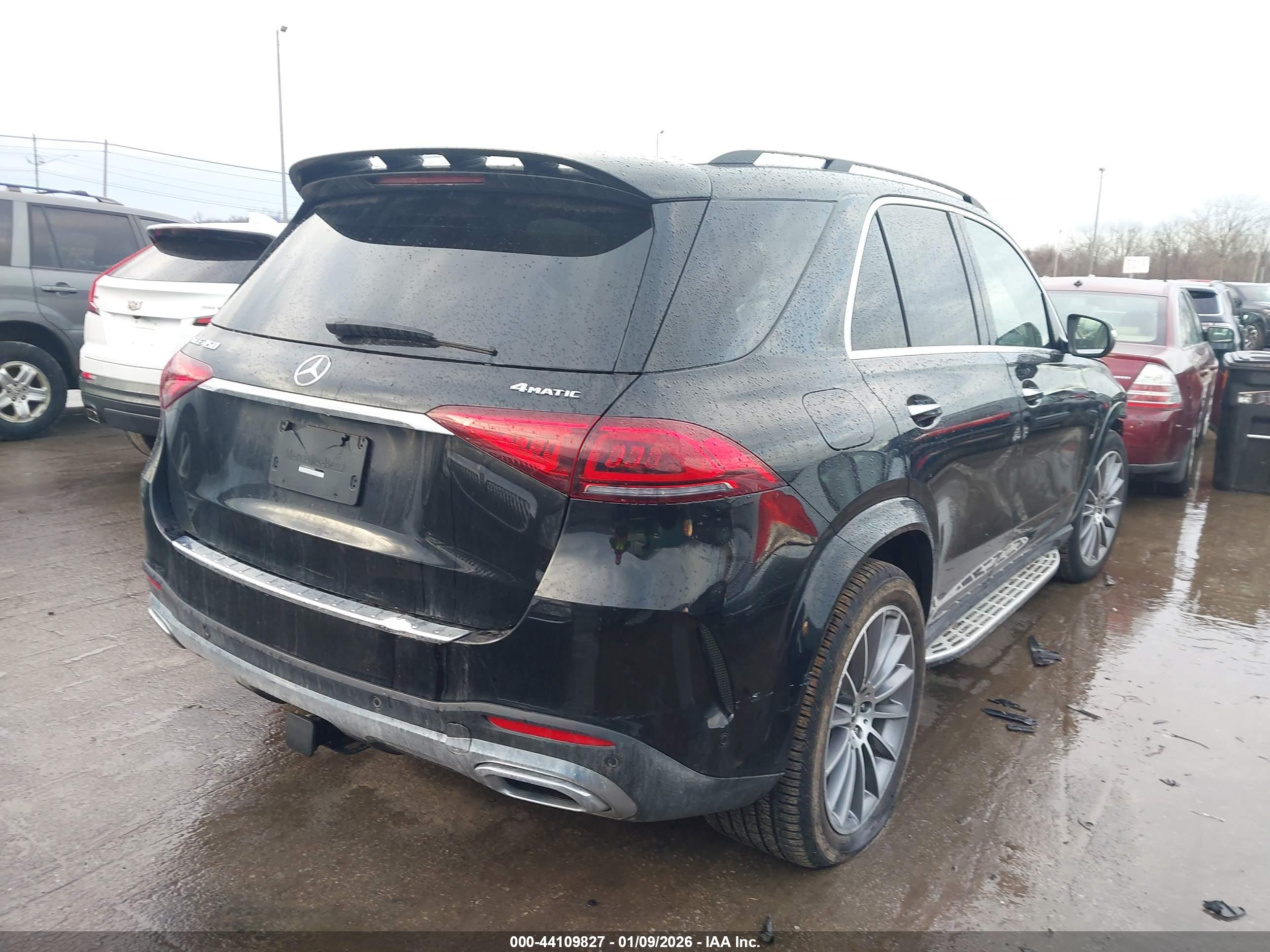 MERCEDES-BENZ GLE image 4