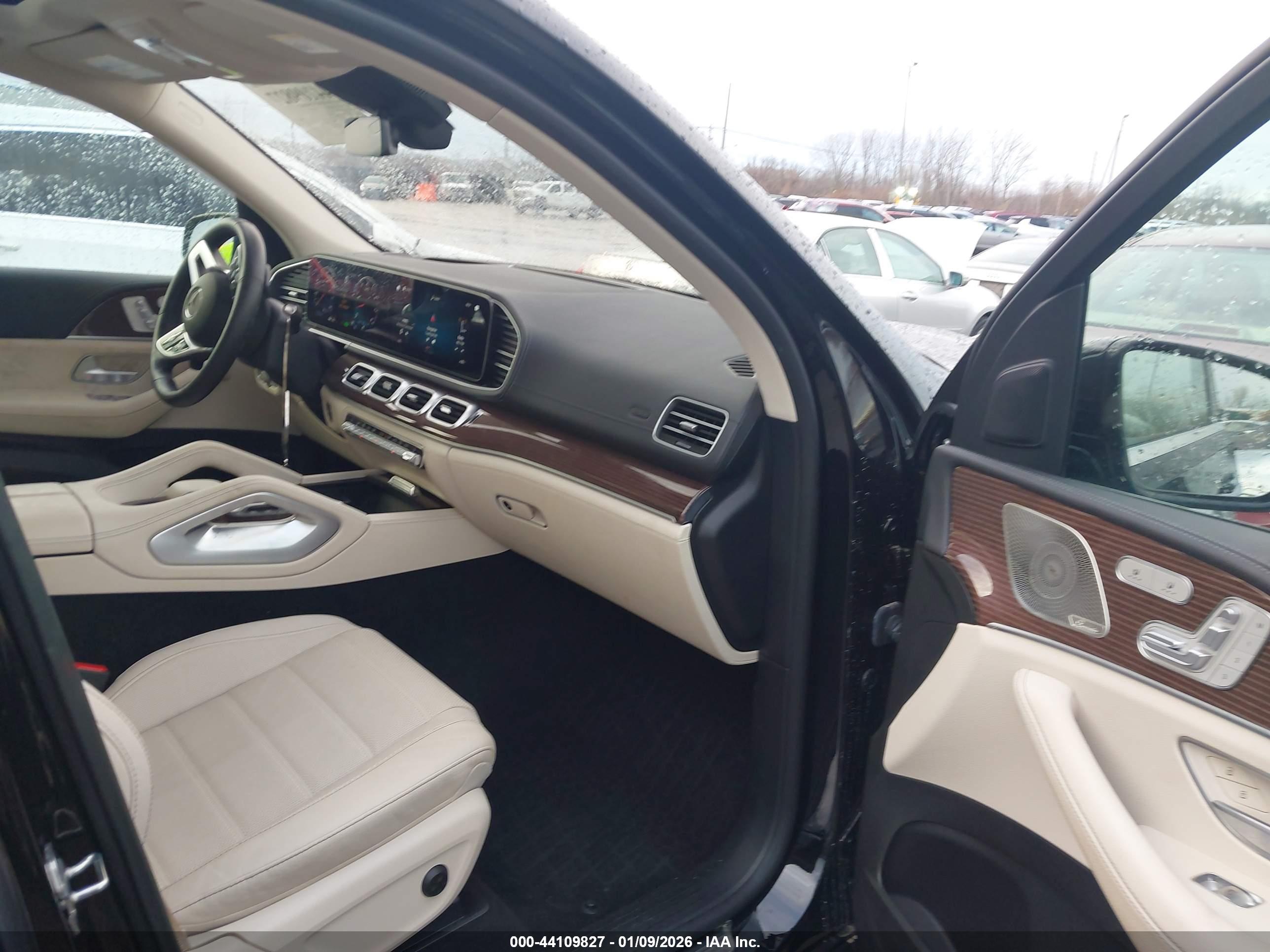 MERCEDES-BENZ GLE image 5