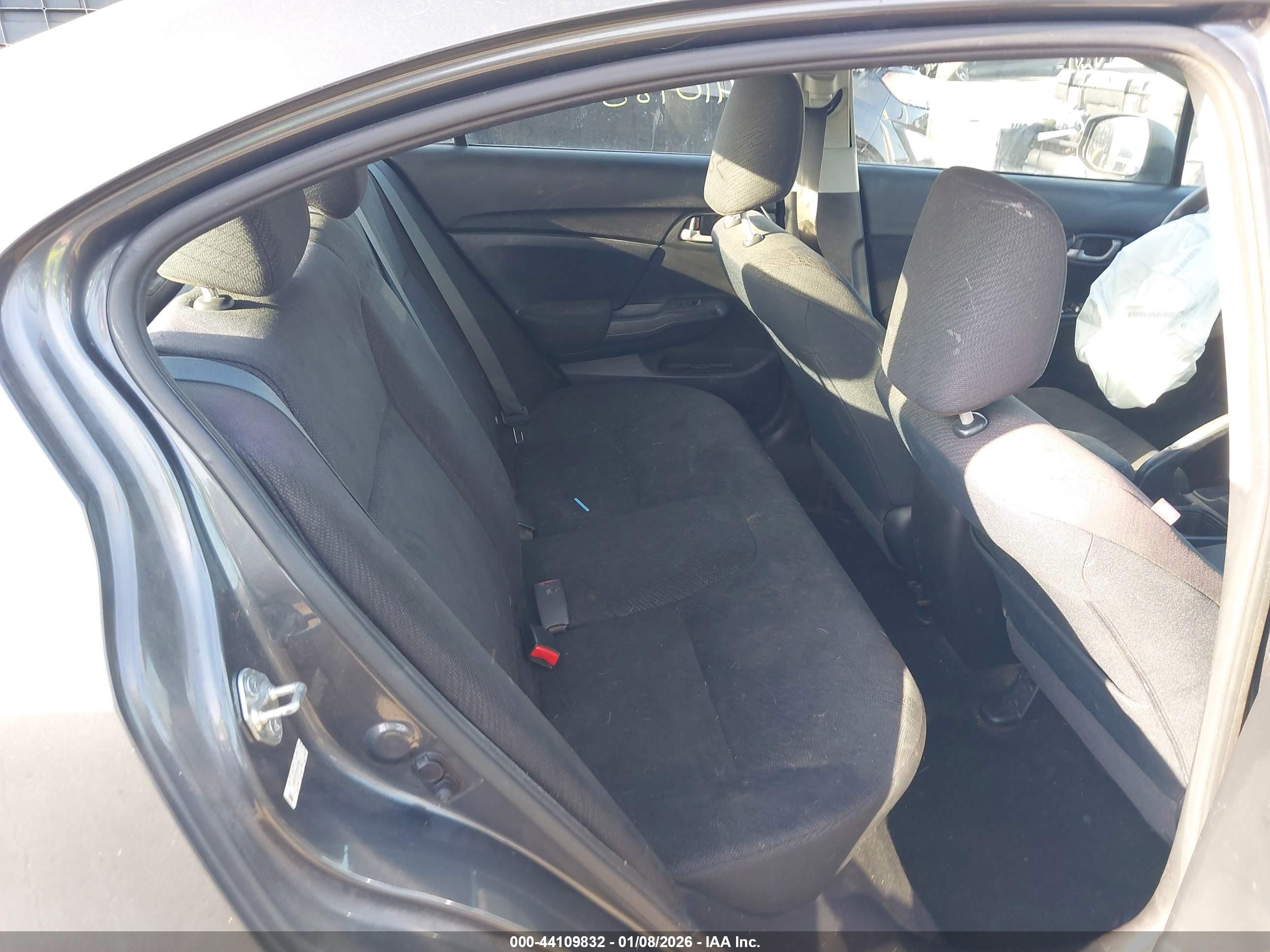 HONDA CIVIC image 8