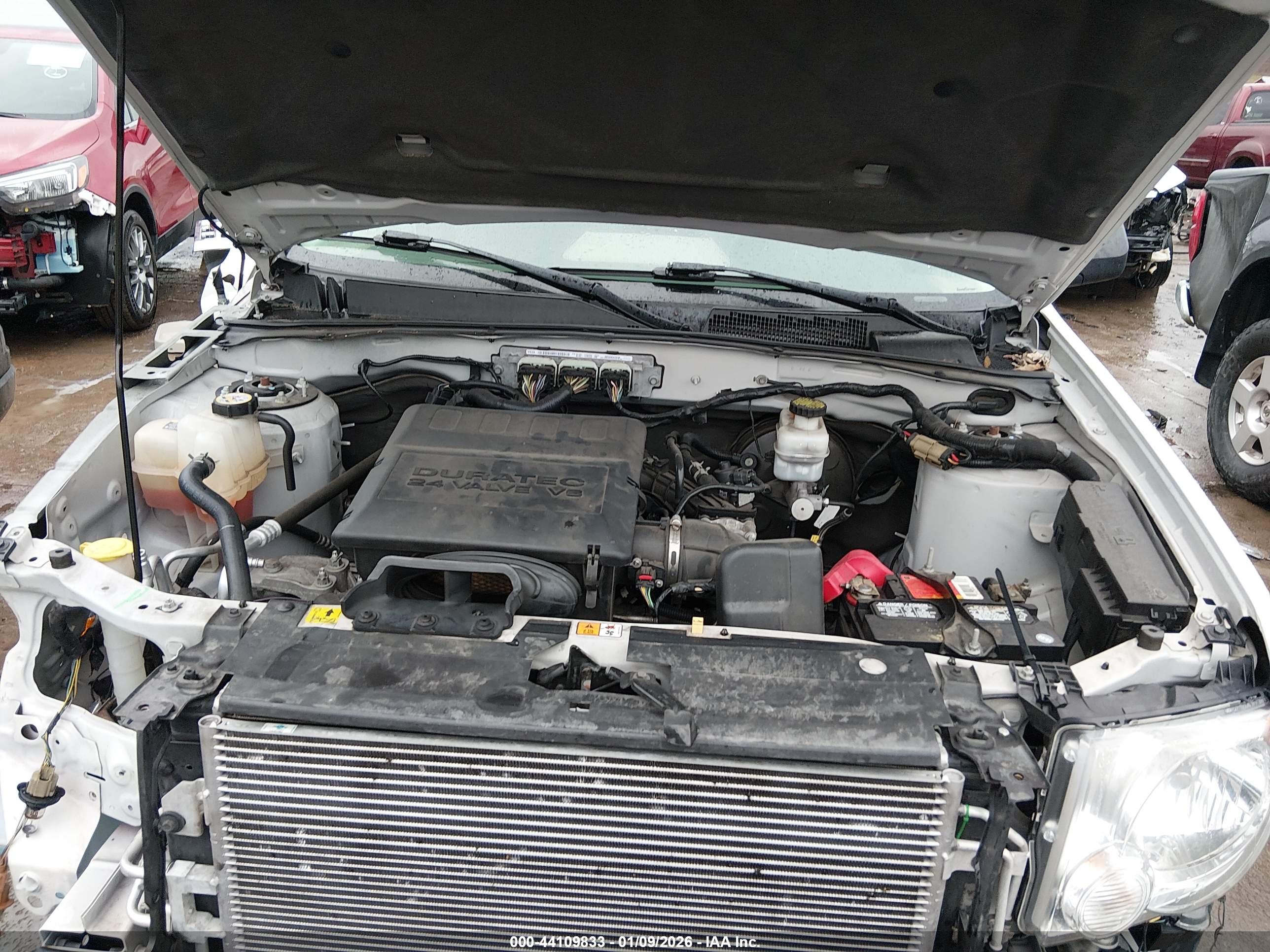 FORD ESCAPE image 10