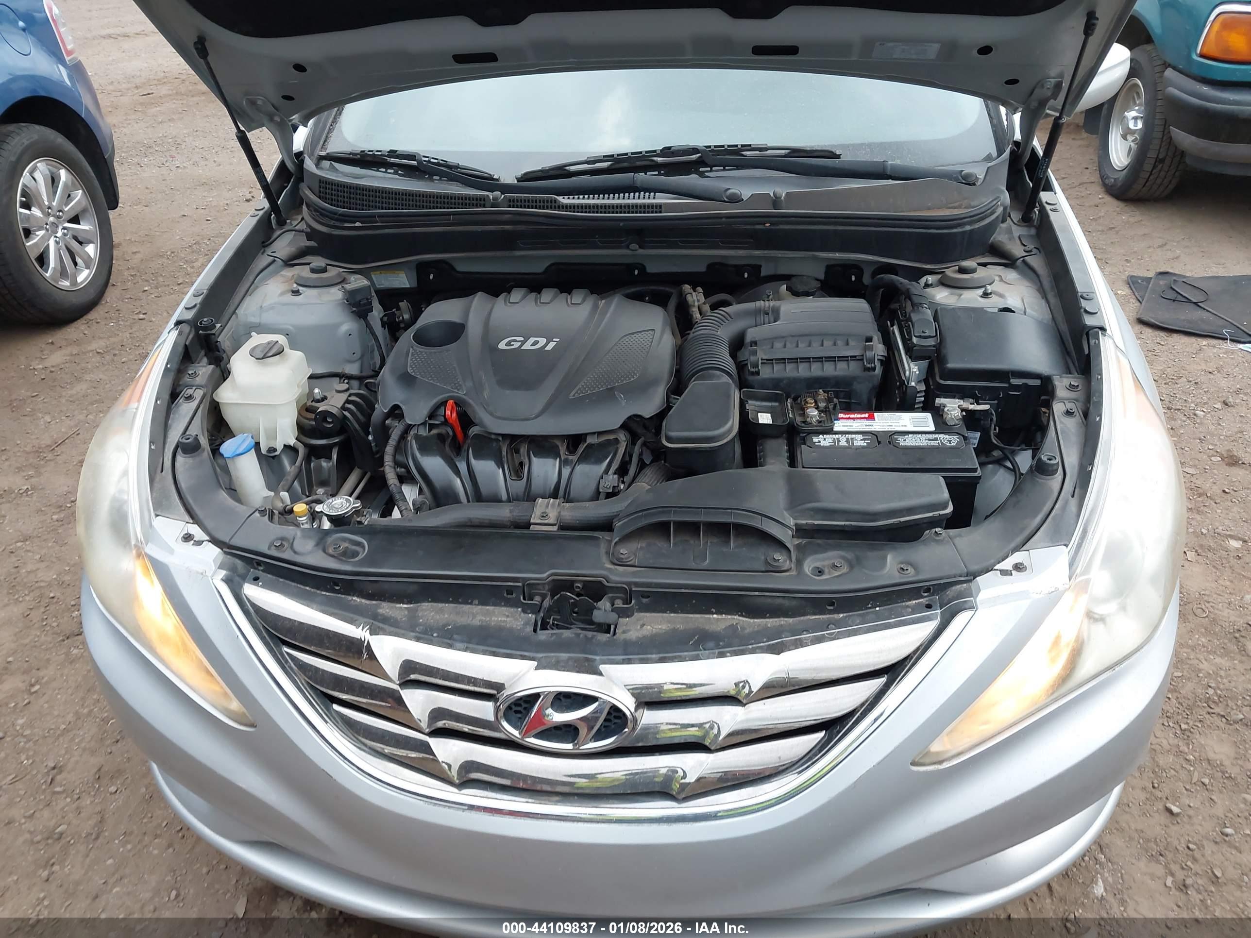 HYUNDAI SONATA image 10