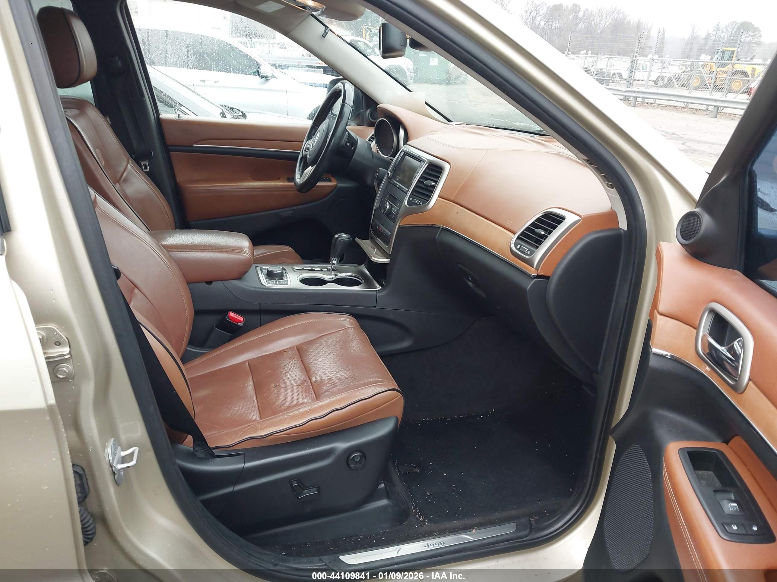JEEP GRAND image 5
