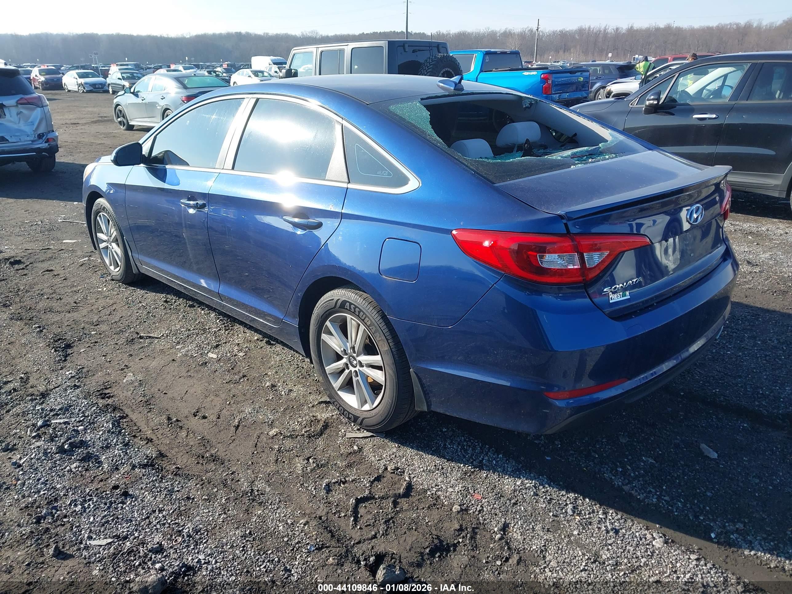 HYUNDAI SONATA image 3