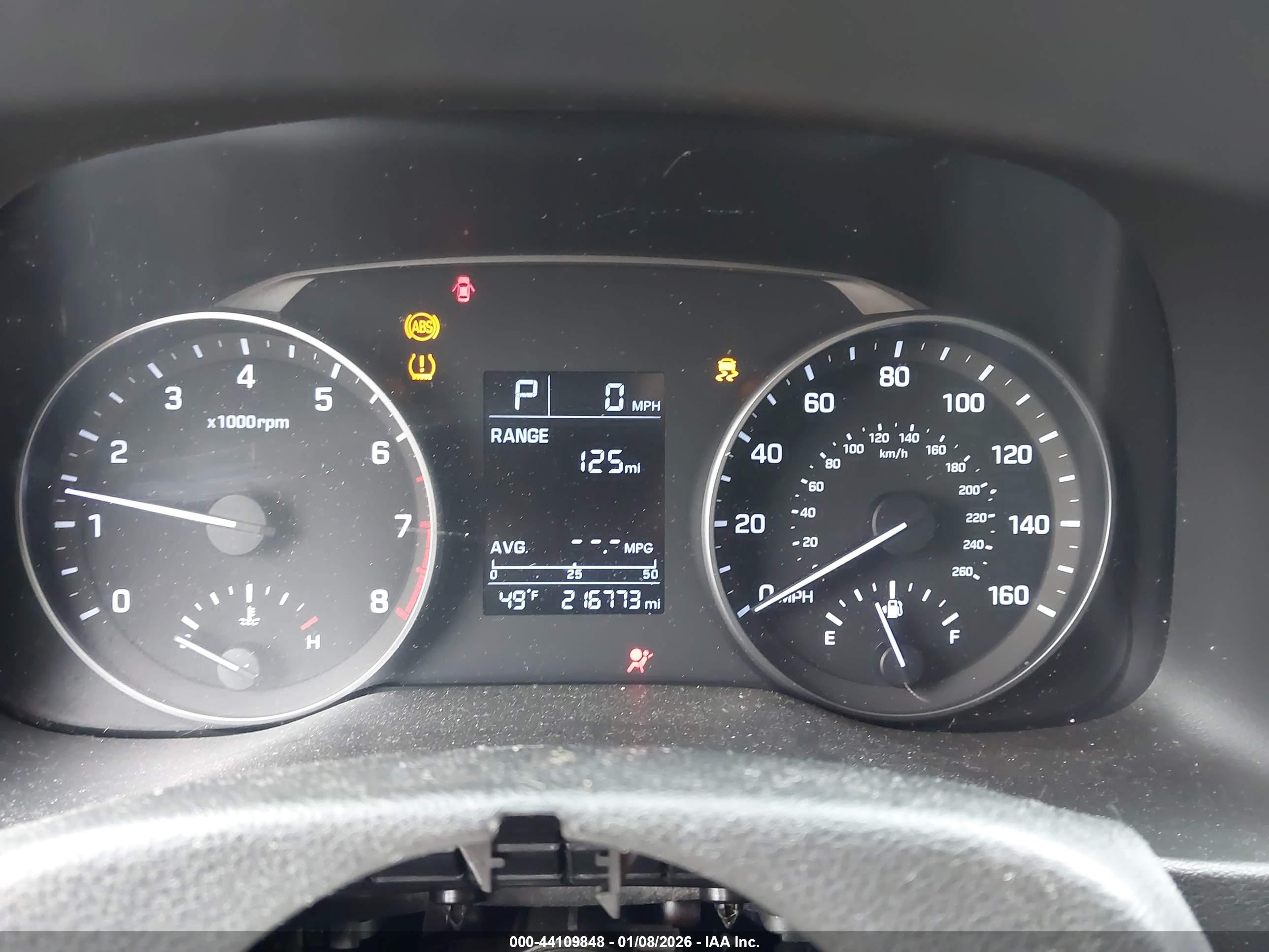 HYUNDAI ELANTRA image 7